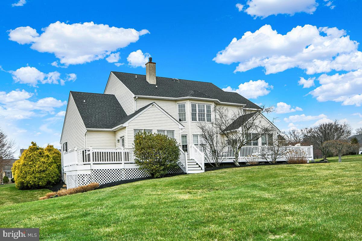 ESTATES AT BROOKSIDE - Residential