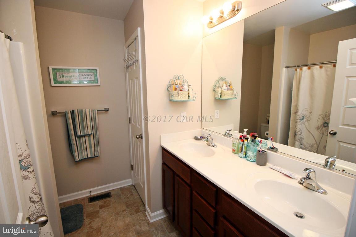 AMBER RIDGE - Residential