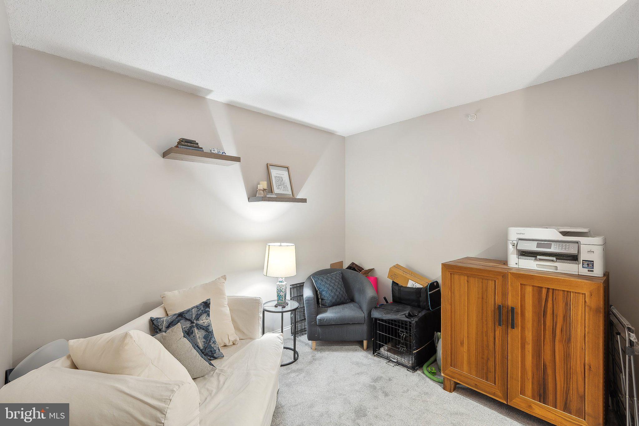 THE PHOENIX CONDOMINIUMS - Residential Lease