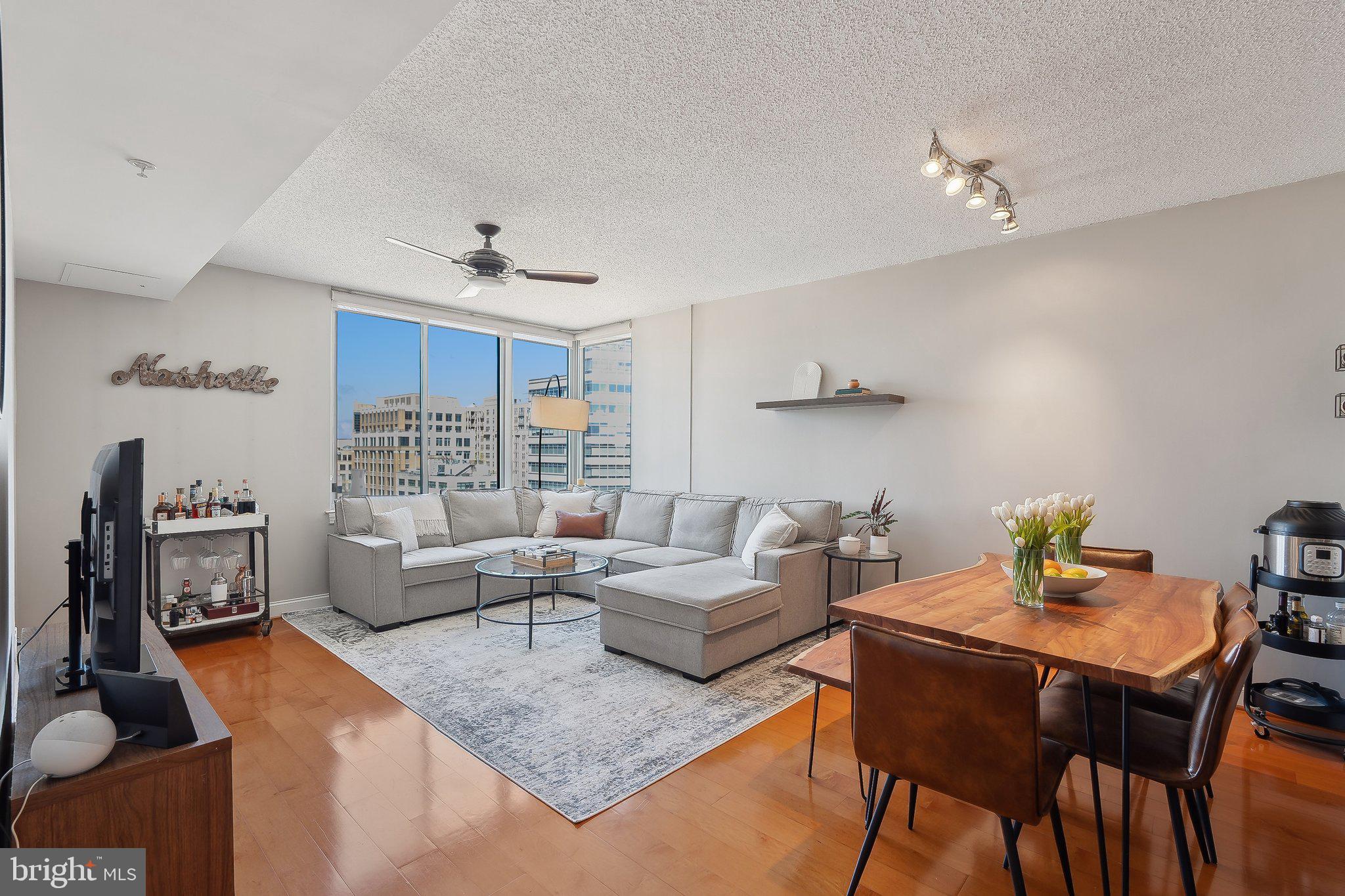 THE PHOENIX CONDOMINIUMS - Residential Lease