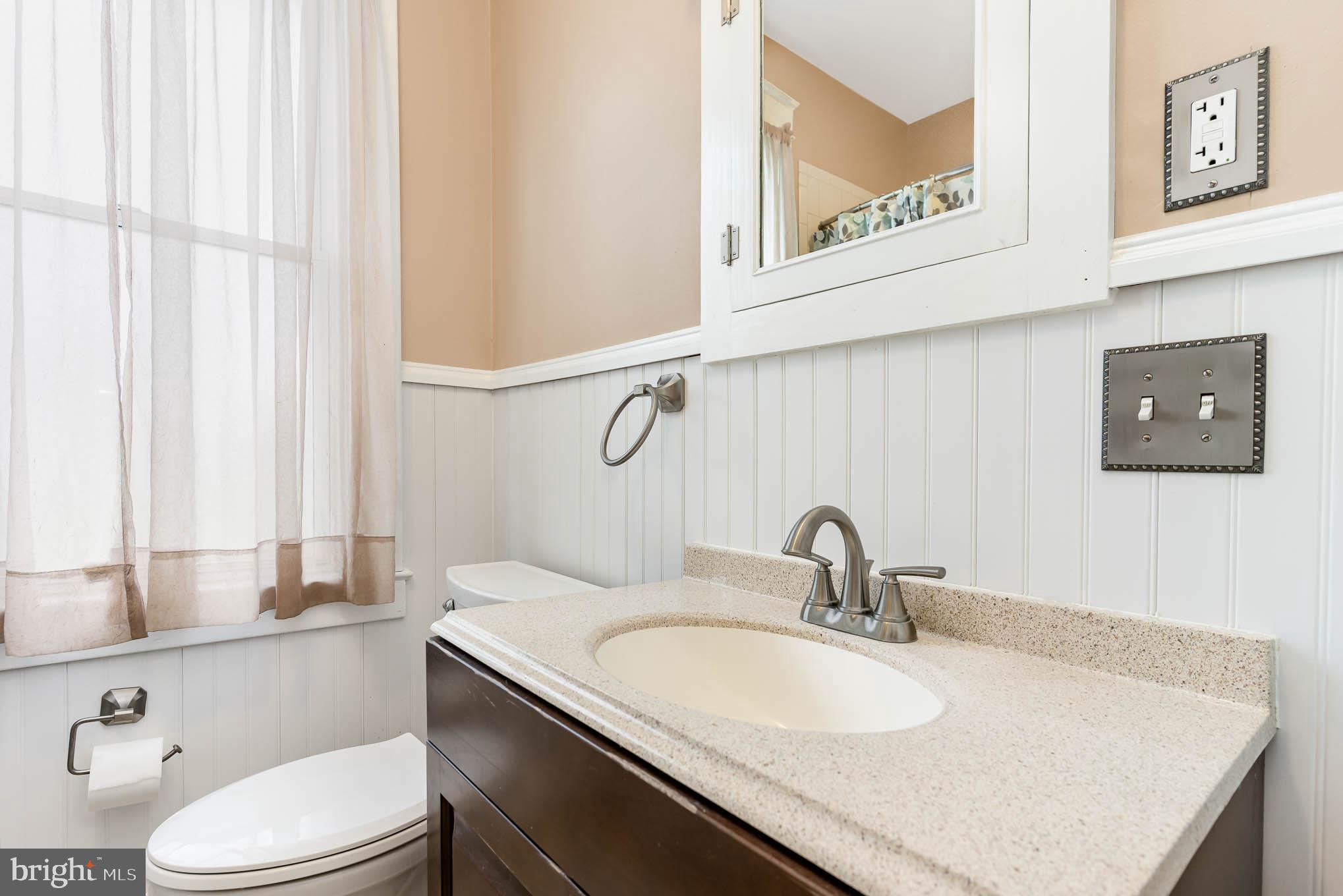 MIDDLE RIVER - Residential