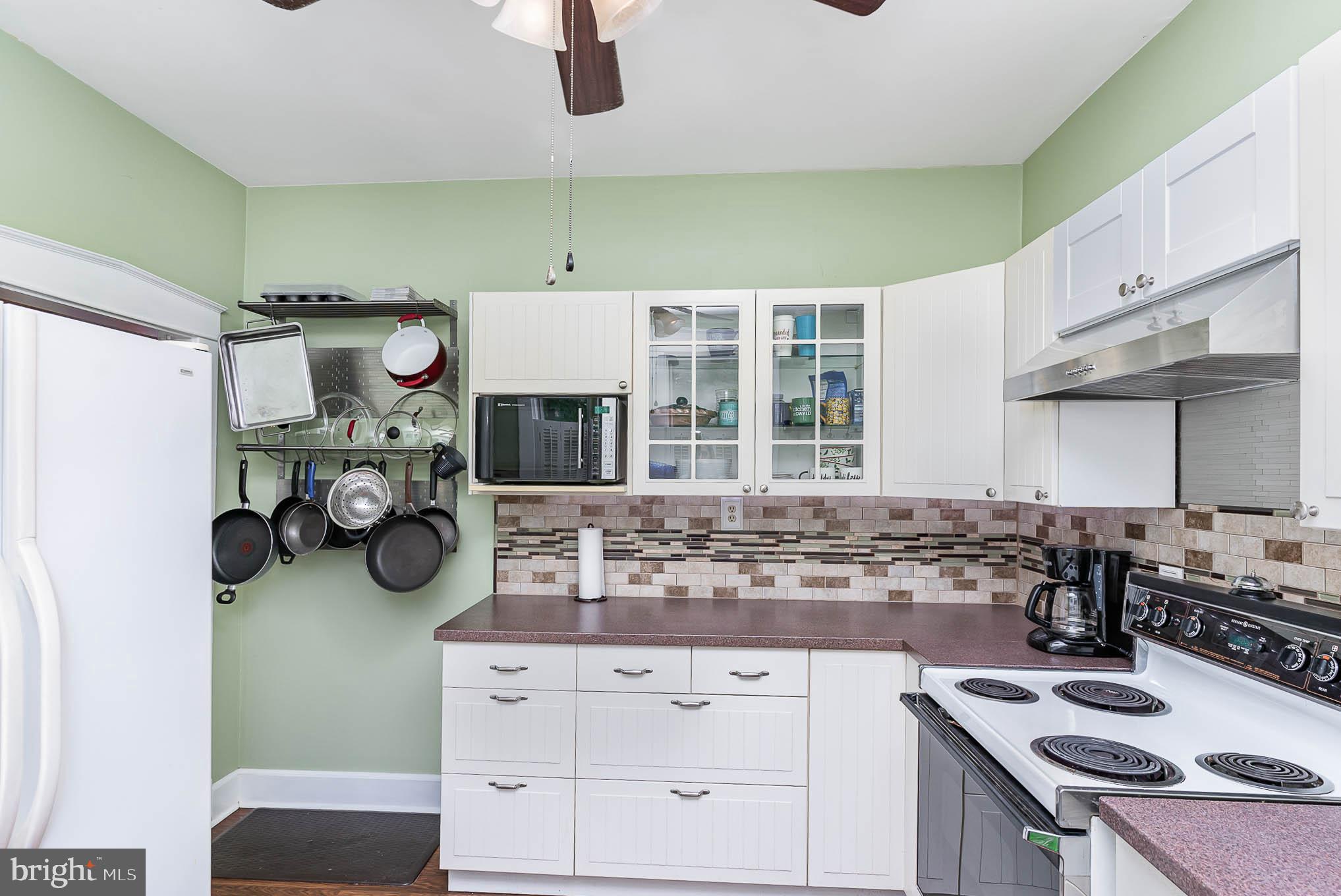 MIDDLE RIVER - Residential