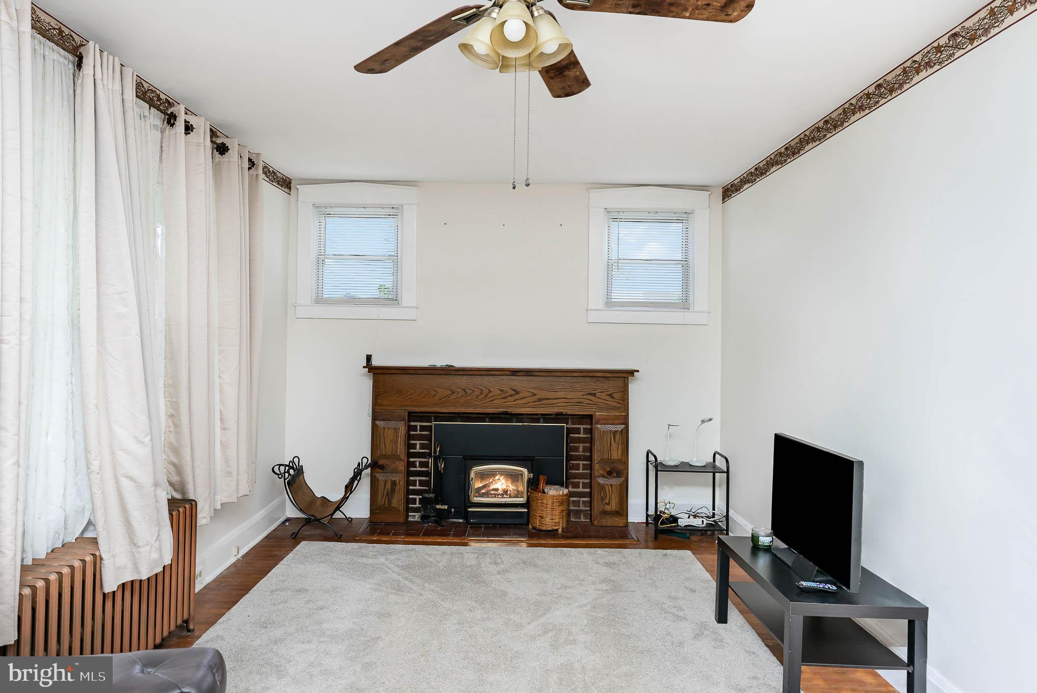 MIDDLE RIVER - Residential