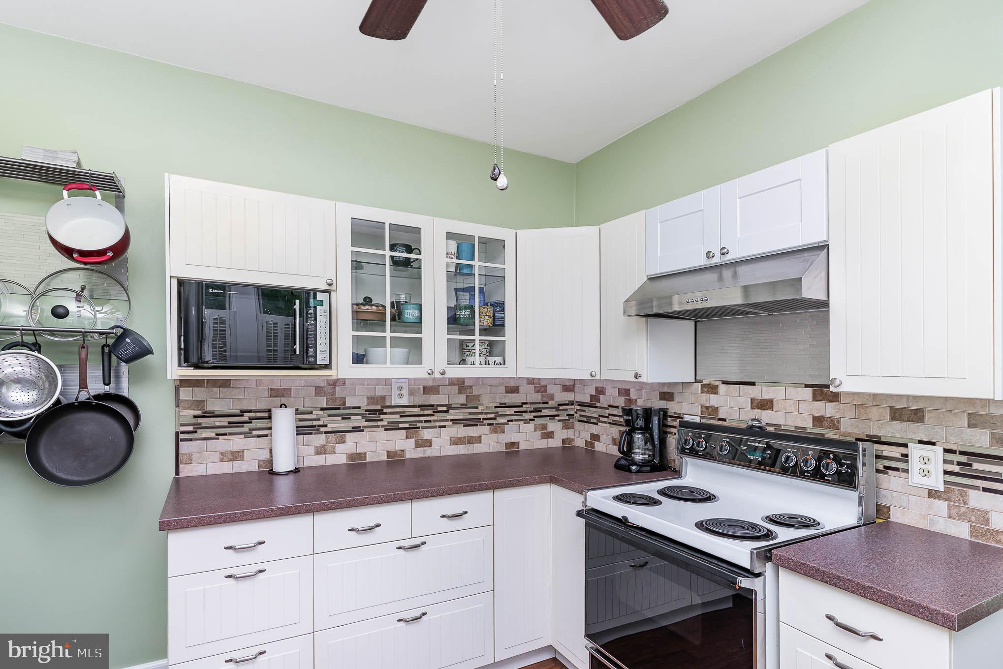 MIDDLE RIVER - Residential