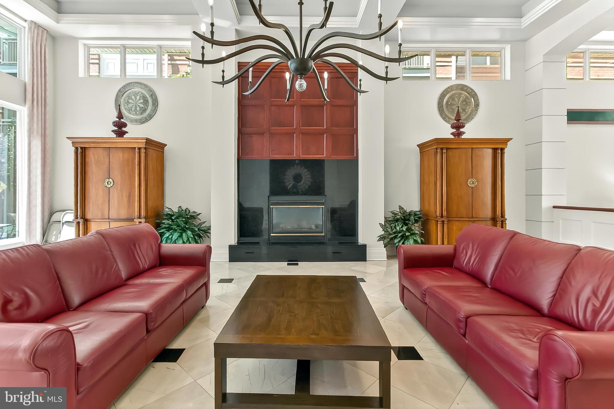 MARQUIS AT VIENNA STATION - Residential