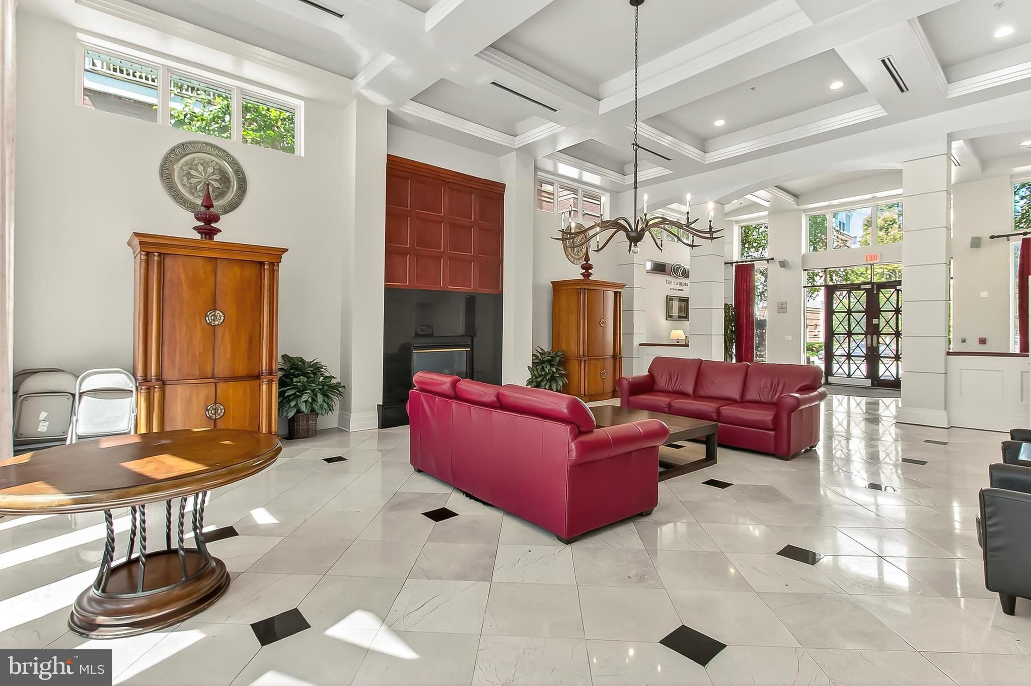 MARQUIS AT VIENNA STATION - Residential