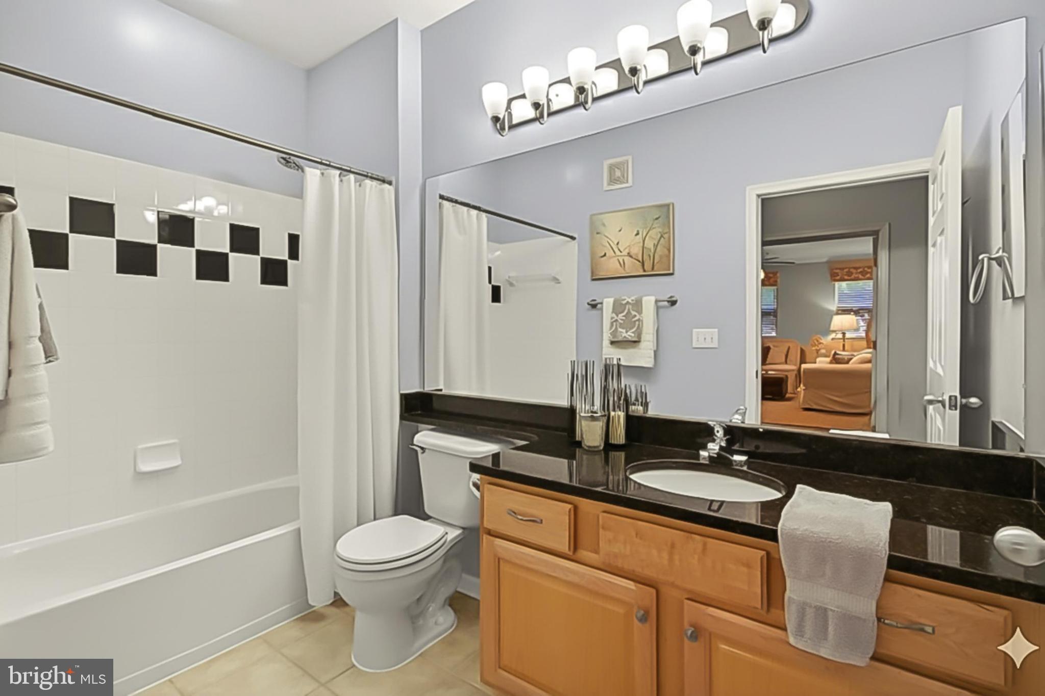 MARQUIS AT VIENNA STATION - Residential