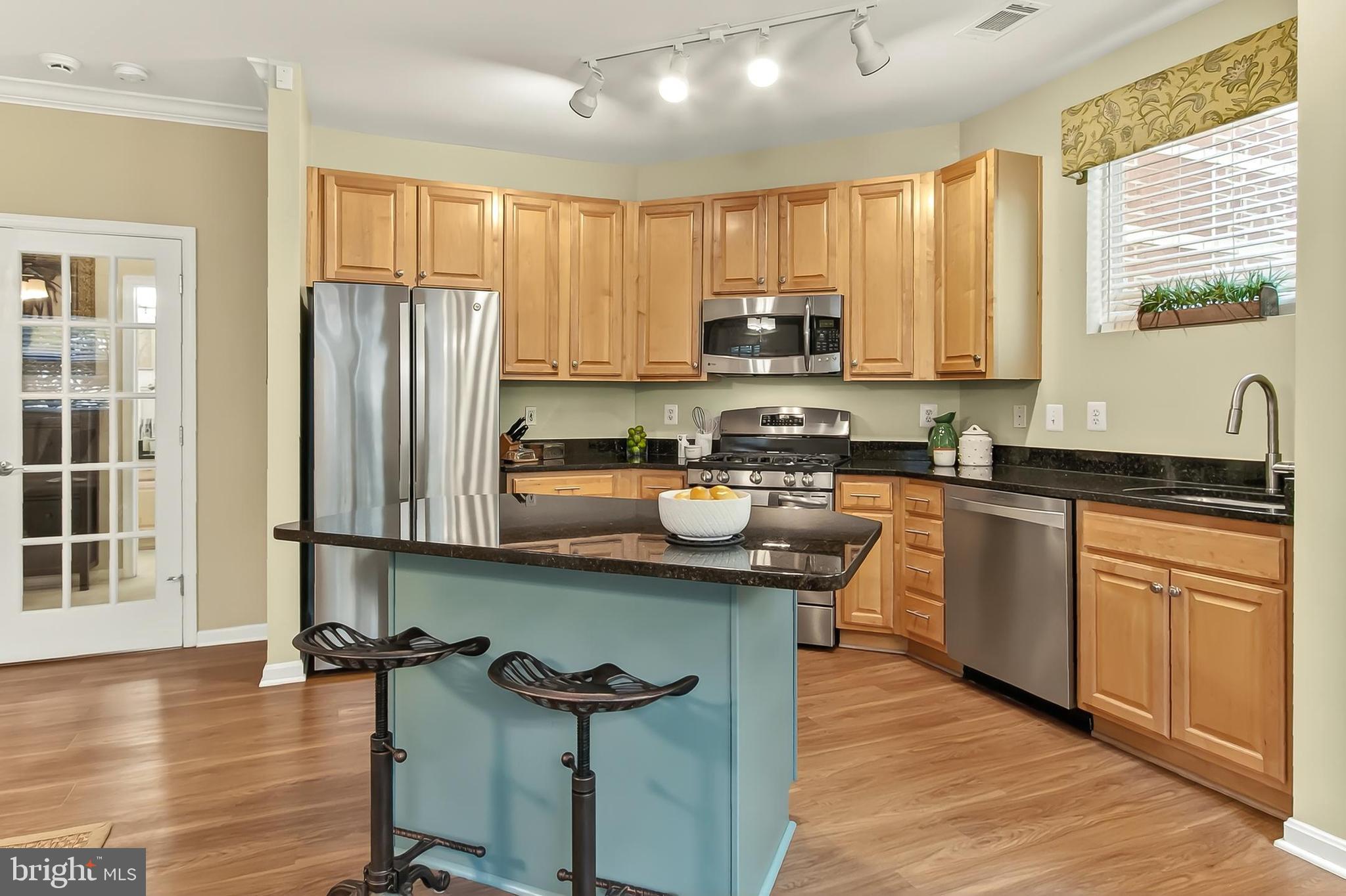 MARQUIS AT VIENNA STATION - Residential