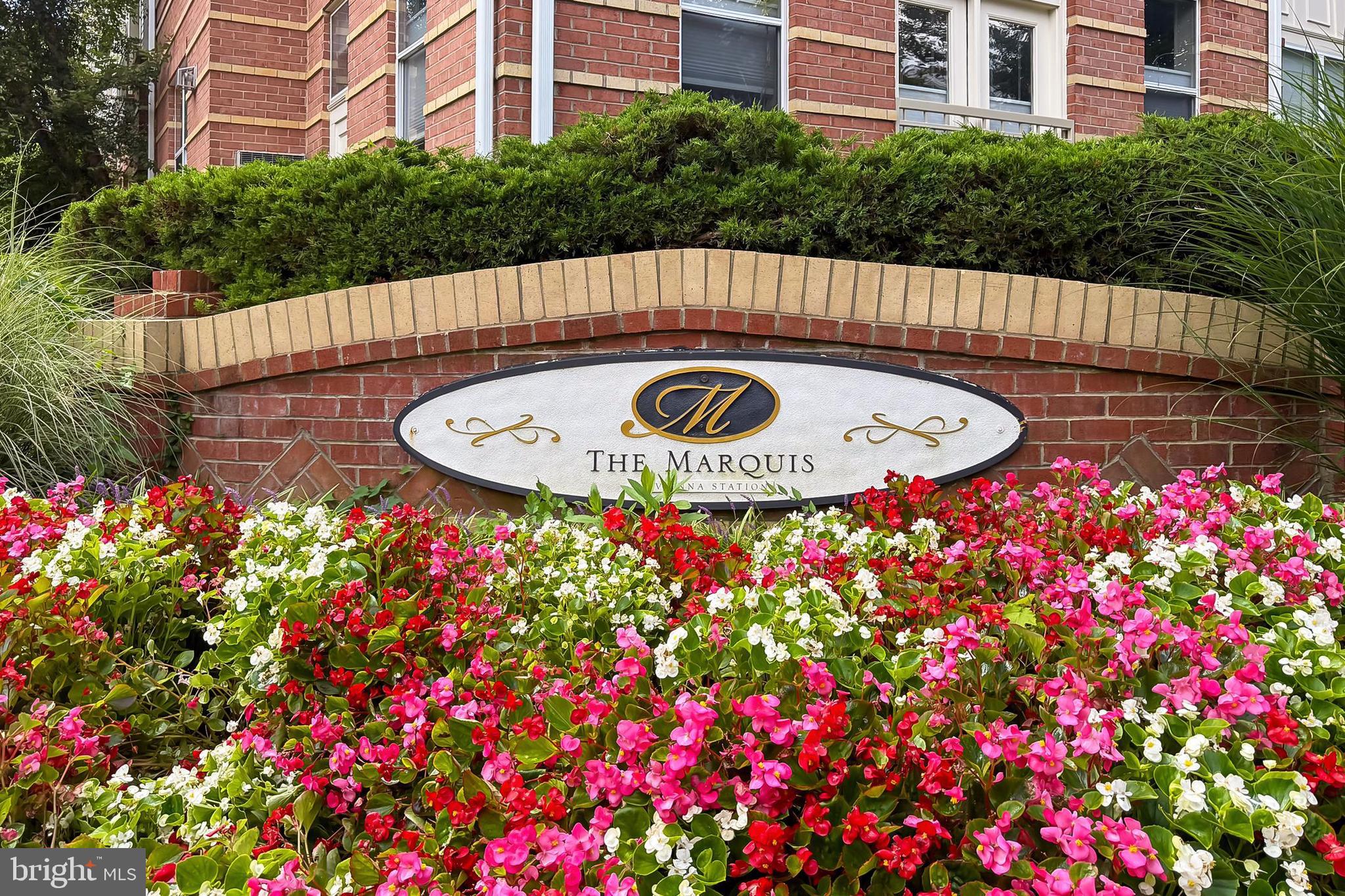 MARQUIS AT VIENNA STATION - Residential