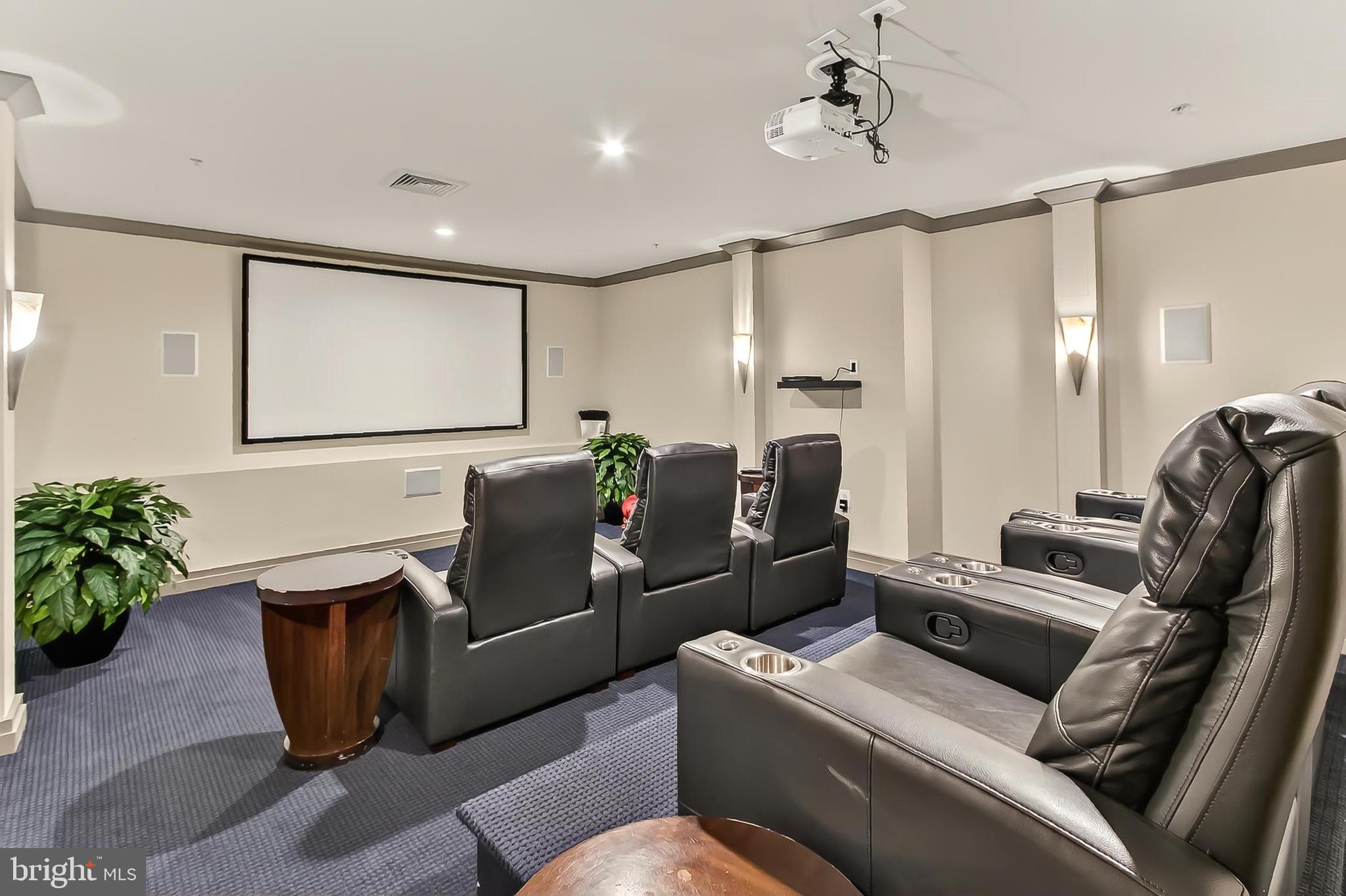 MARQUIS AT VIENNA STATION - Residential