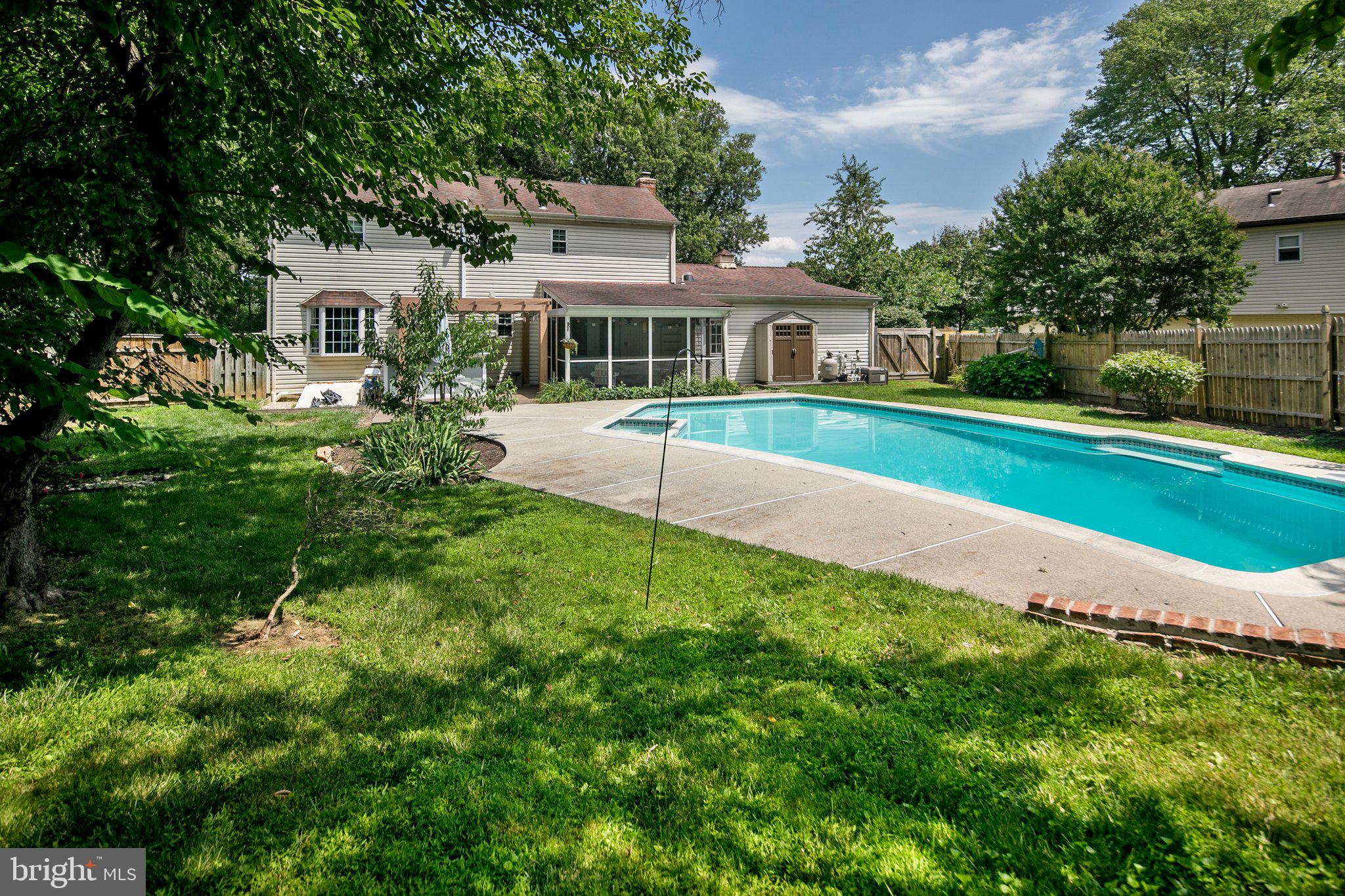 OLNEY ACRES - Residential