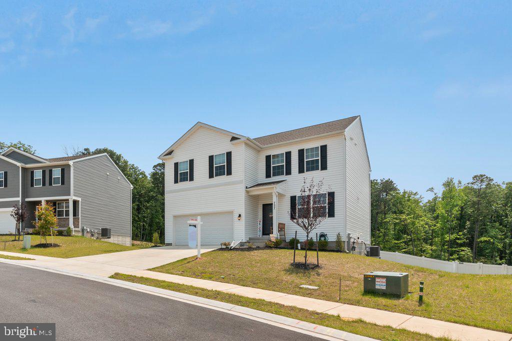 727 HARES TAIL CT
