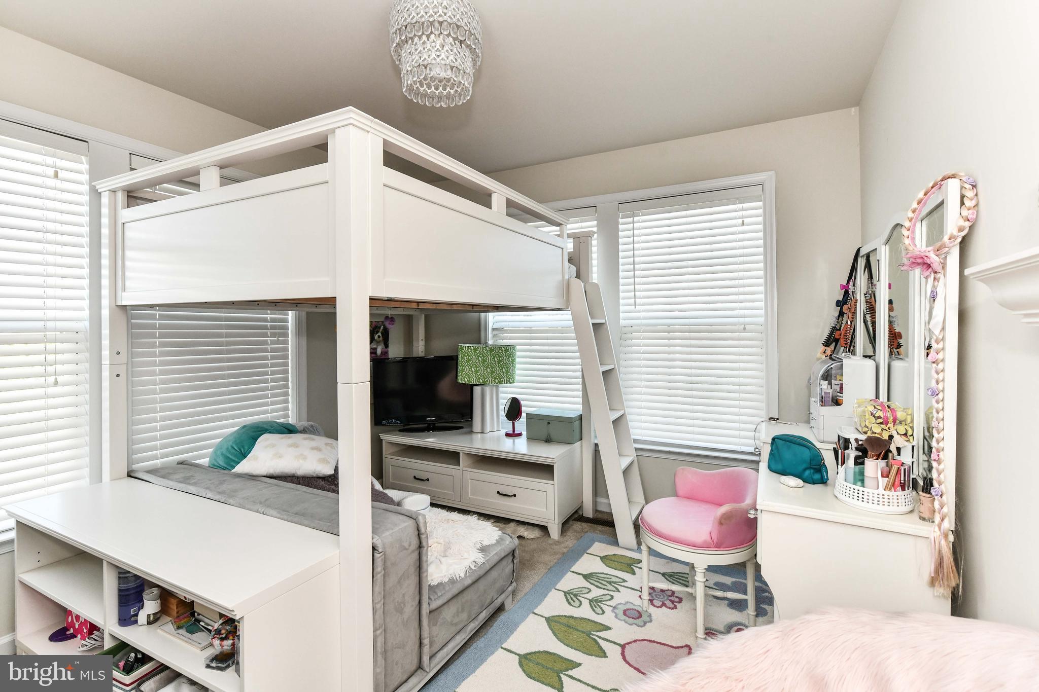 OAKLAWN - Residential Lease