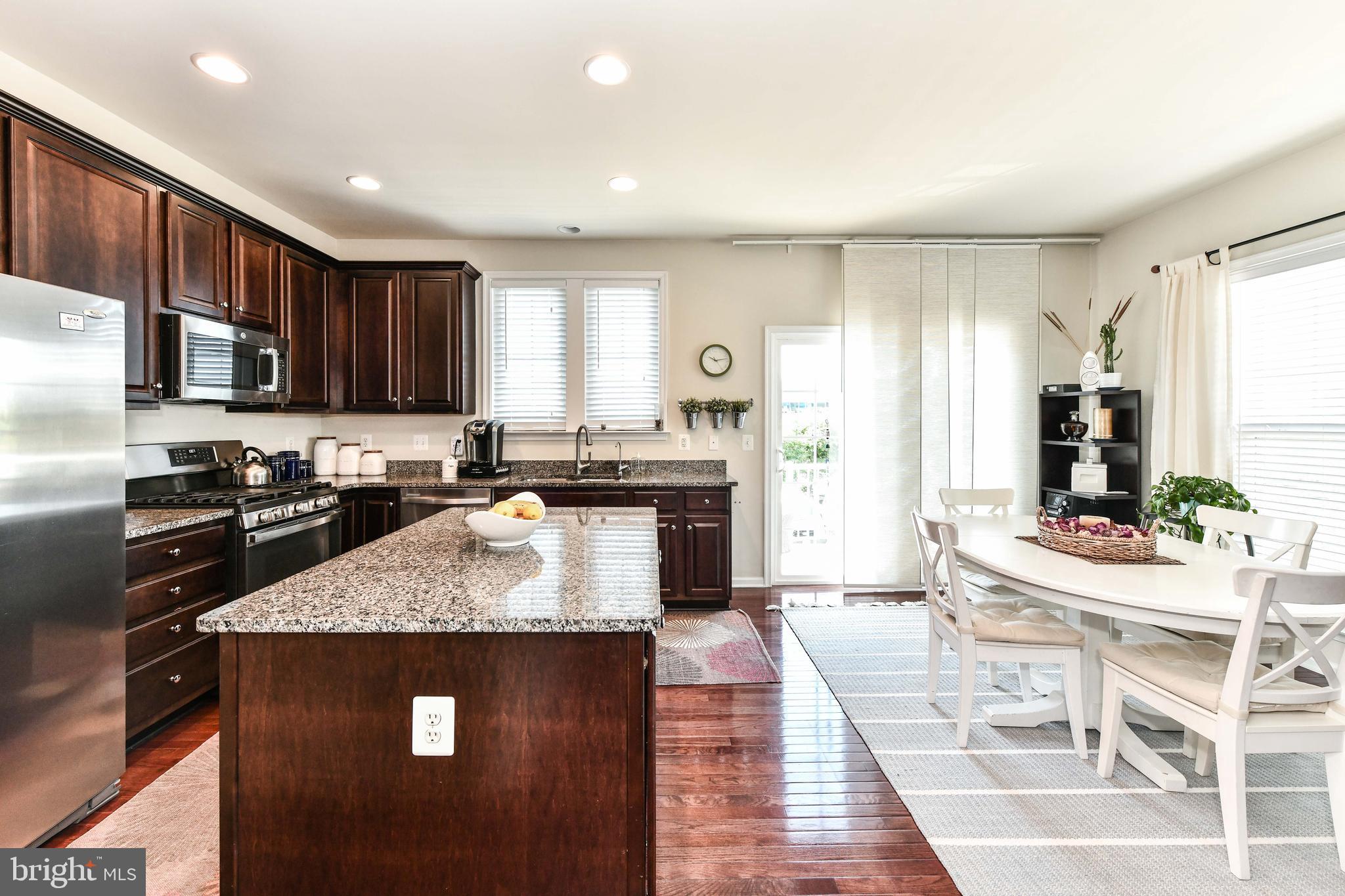 OAKLAWN - Residential Lease