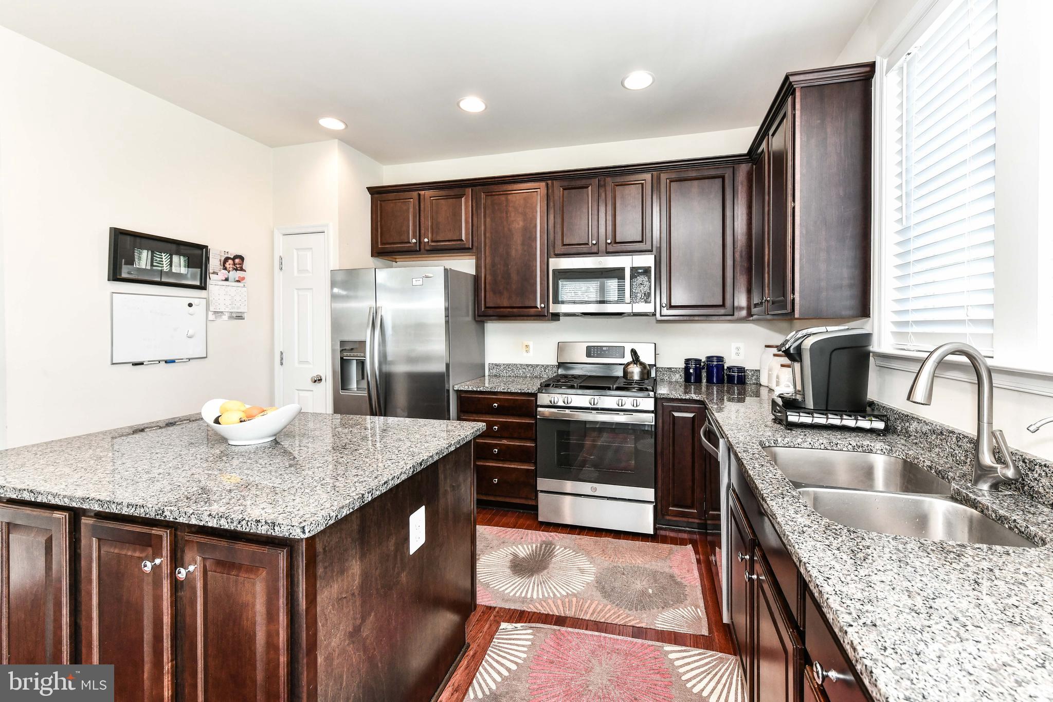 OAKLAWN - Residential Lease