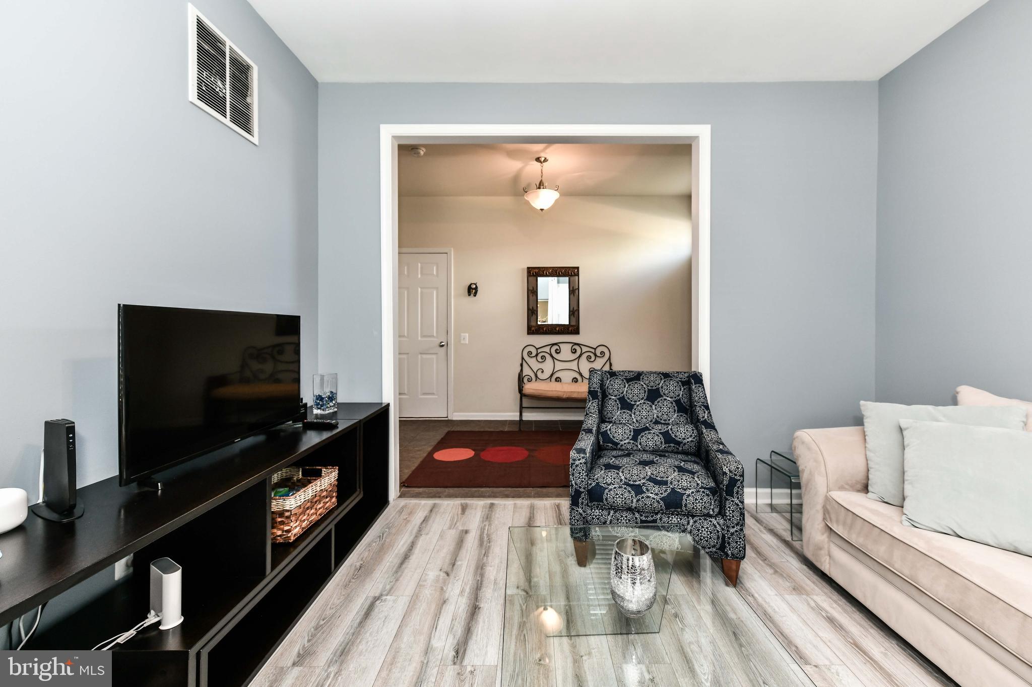 OAKLAWN - Residential Lease