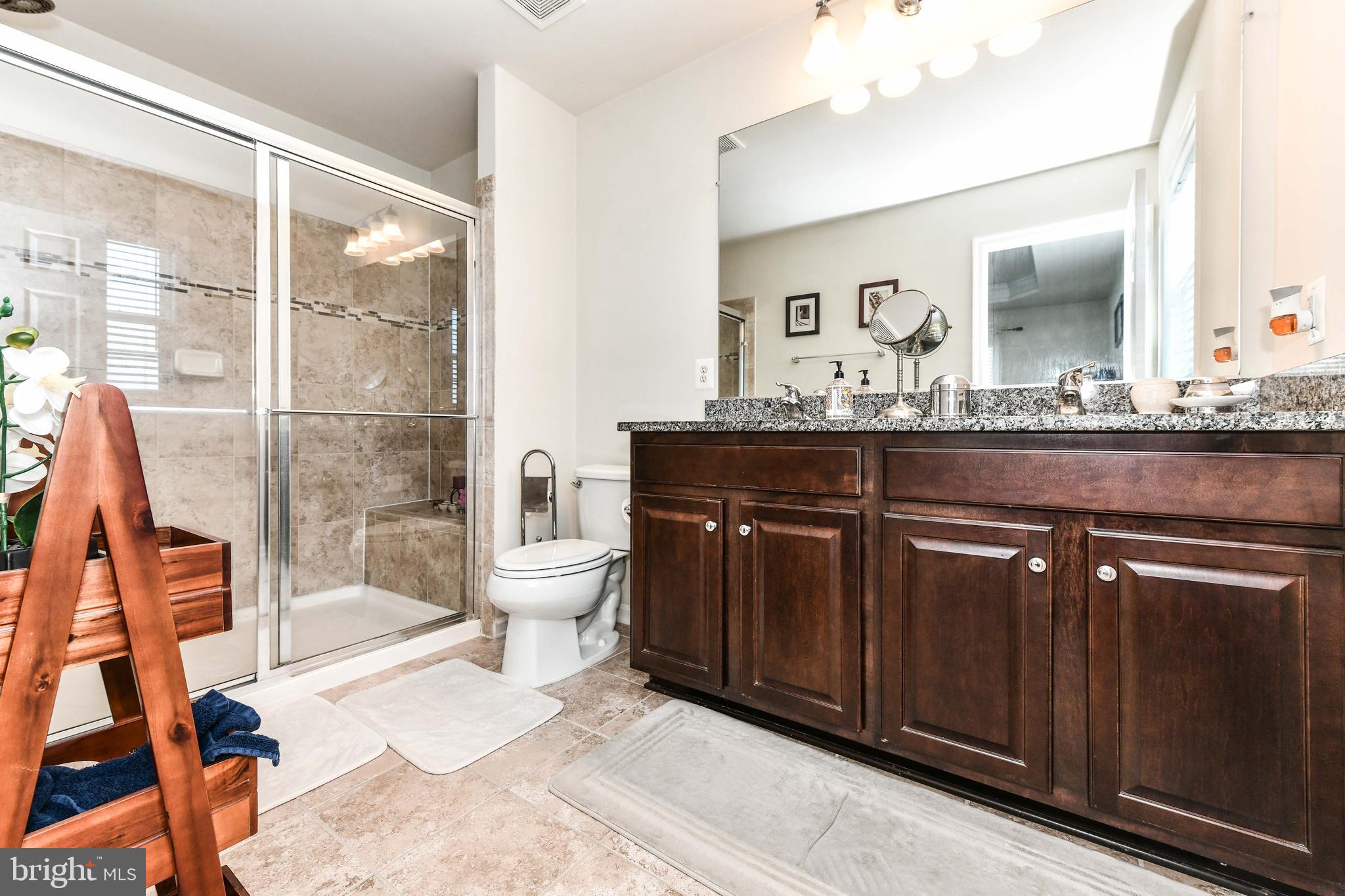 OAKLAWN - Residential Lease