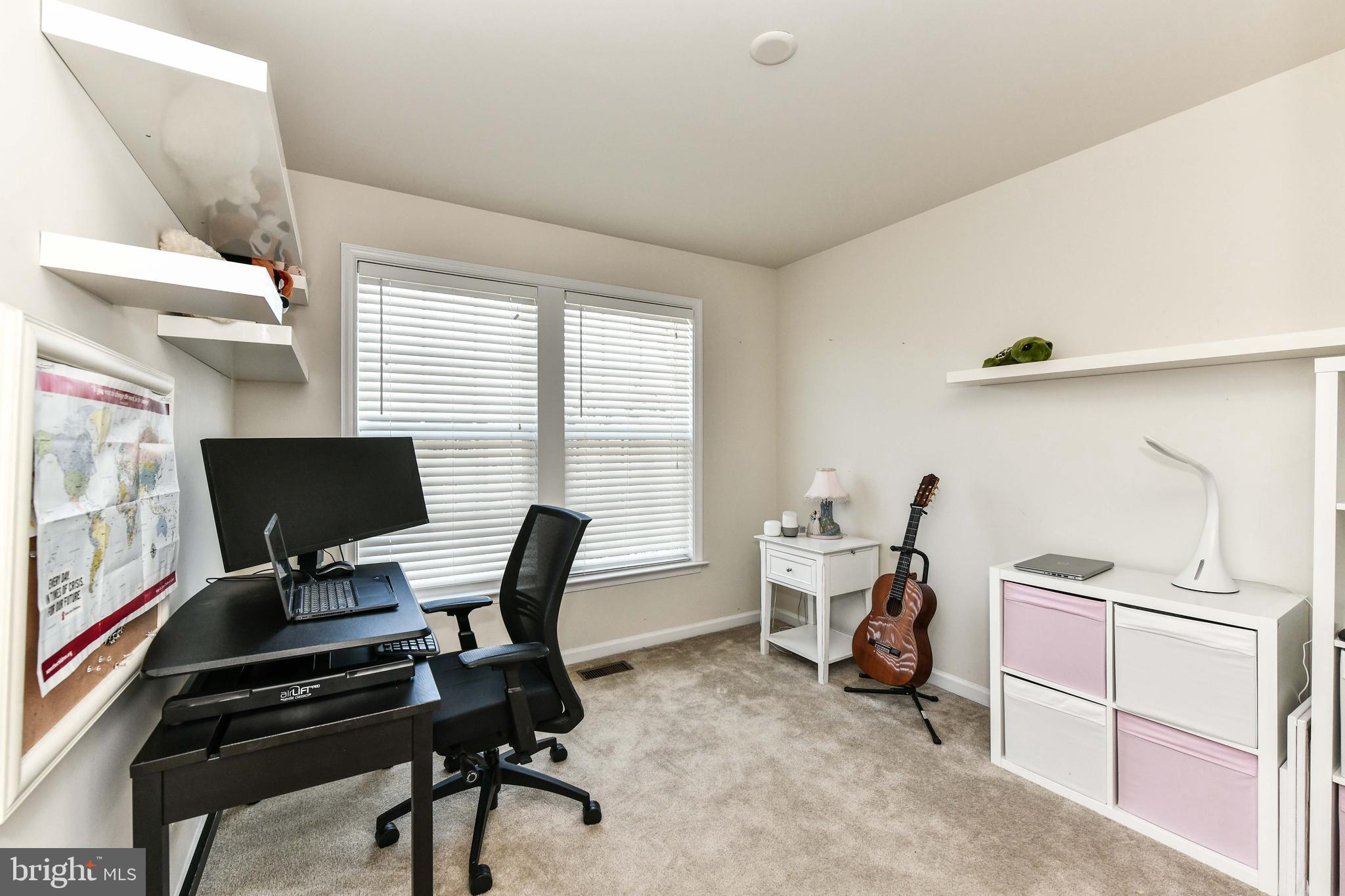 OAKLAWN - Residential Lease