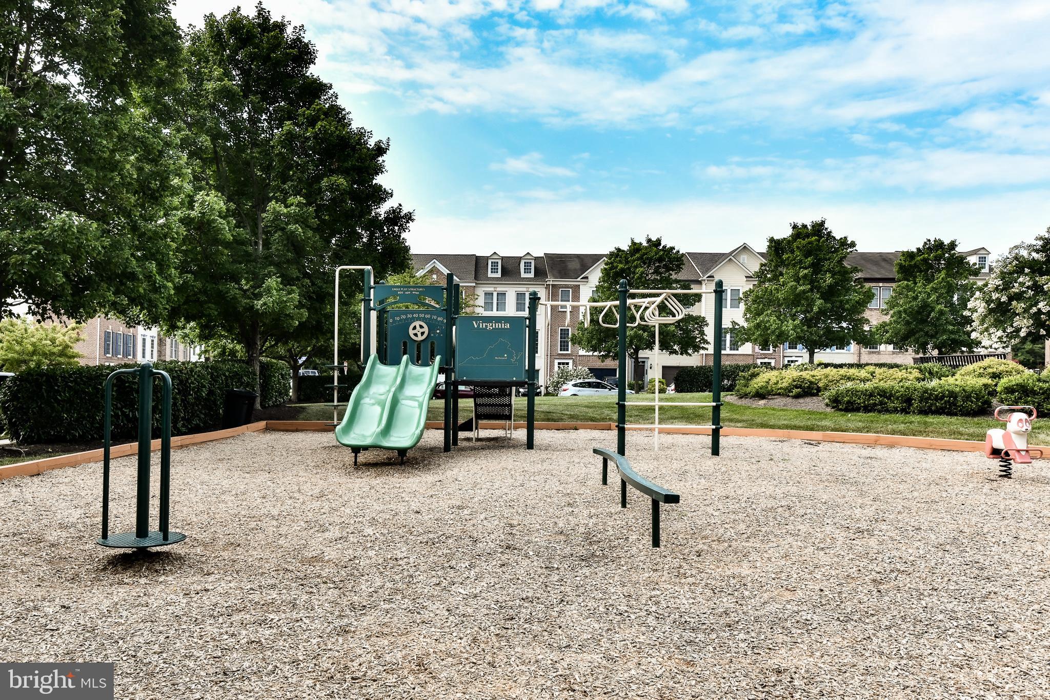 OAKLAWN - Residential Lease