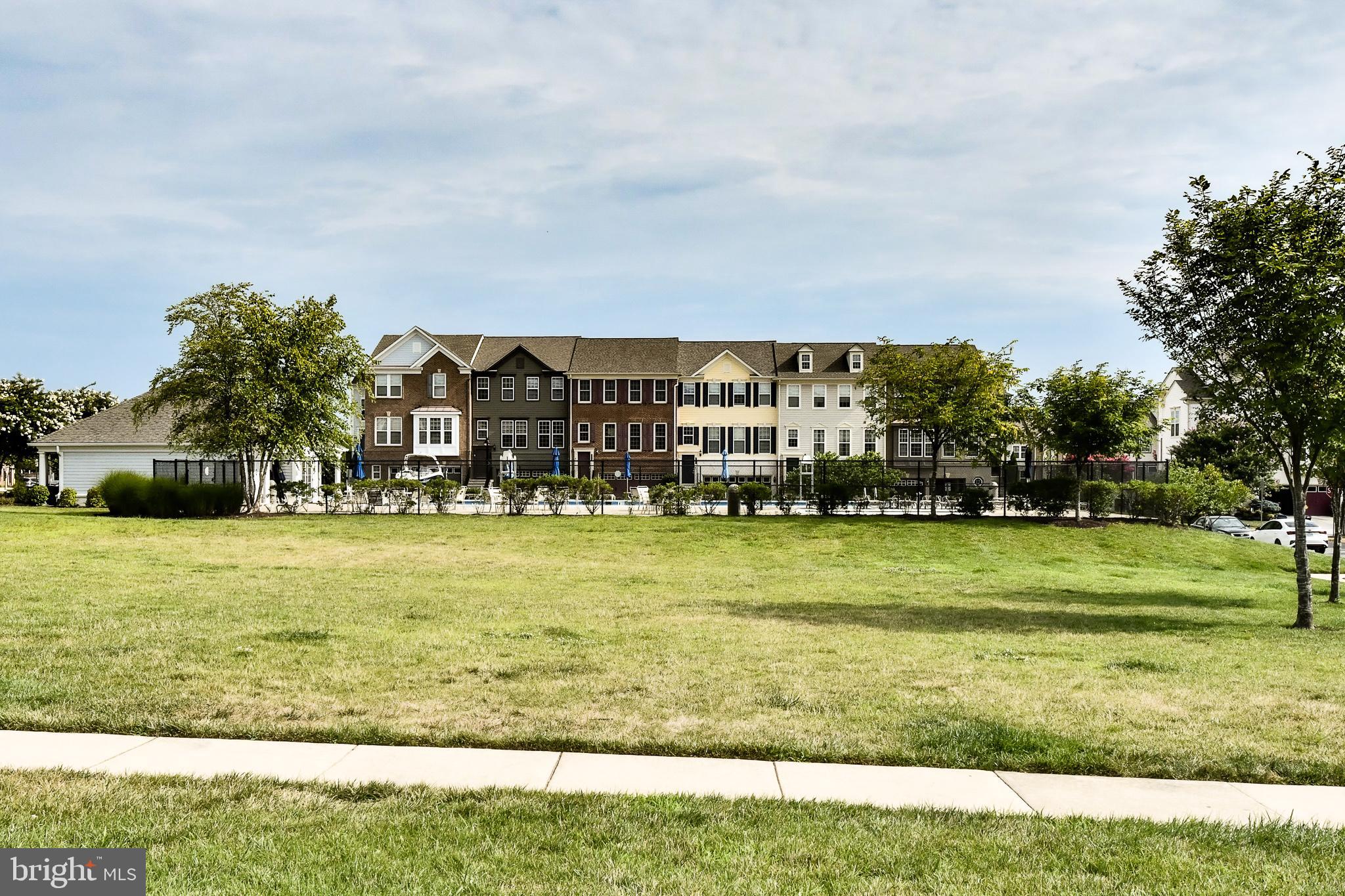 OAKLAWN - Residential Lease