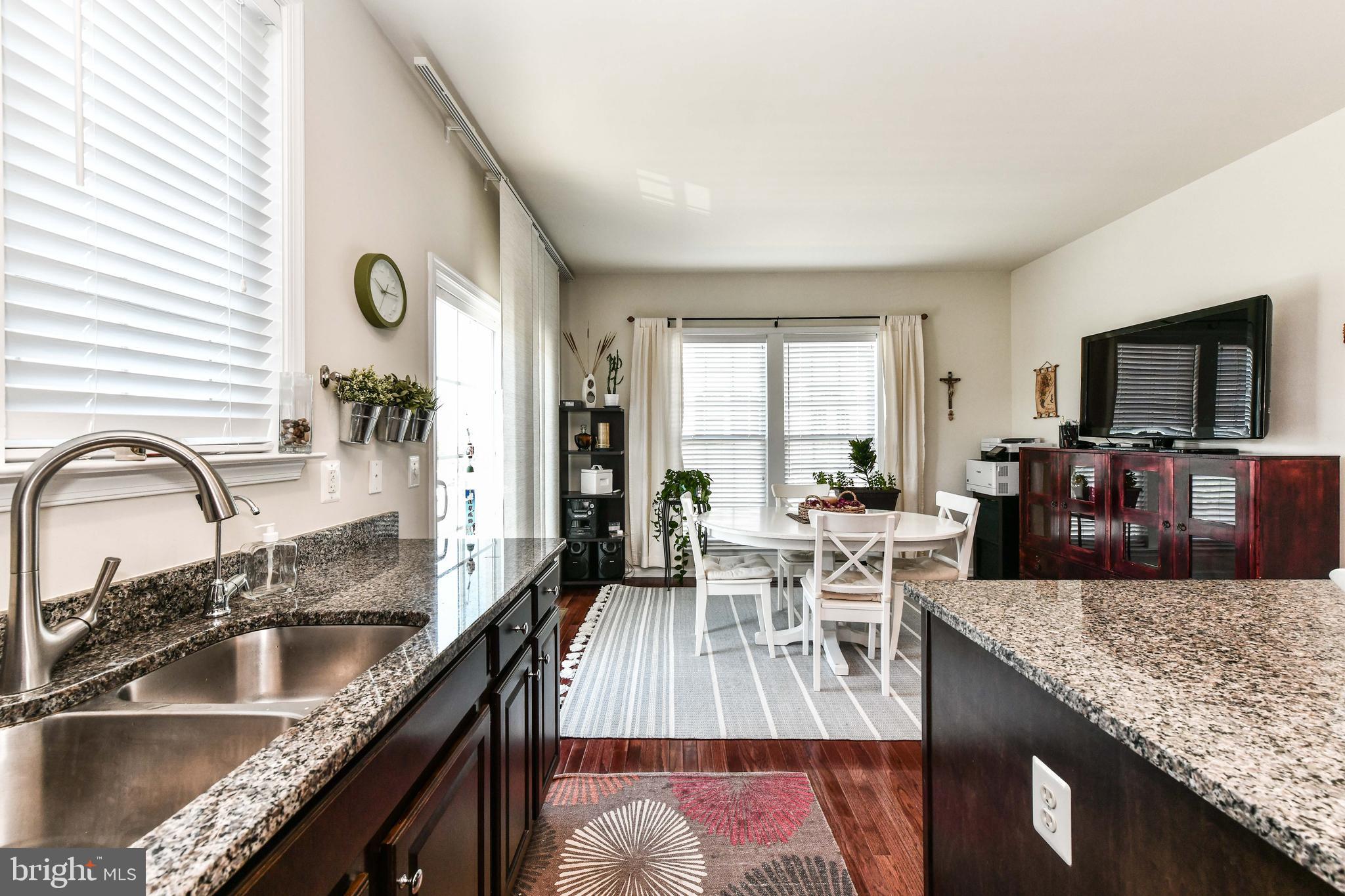 OAKLAWN - Residential Lease