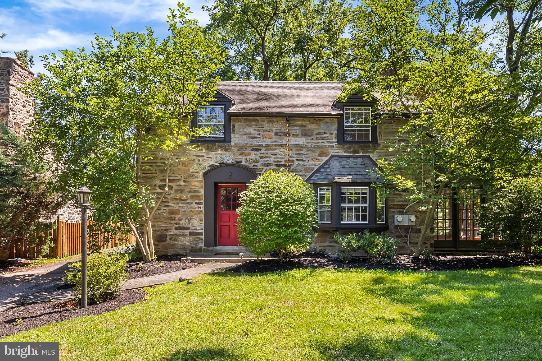 Merion Station, Pennsylvania 19066, United States, 3 Bedrooms Bedrooms, ,2 BathroomsBathrooms,Residential,Coming Soon,170422