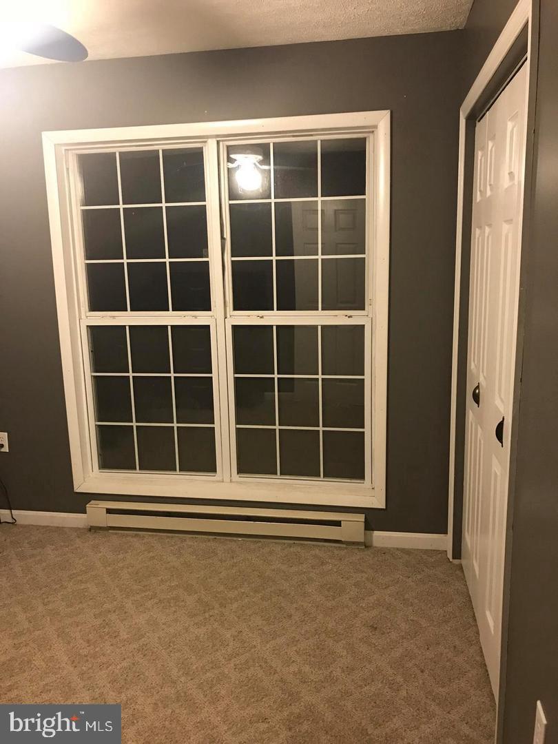 SHERWOOD ACRES - Residential