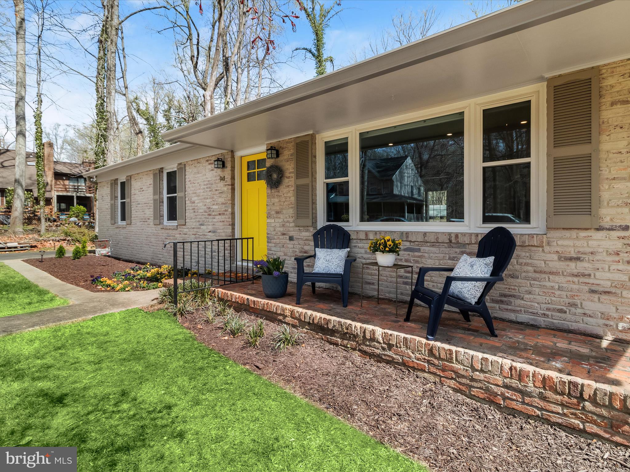 941 BUTTONWOOD TRAIL