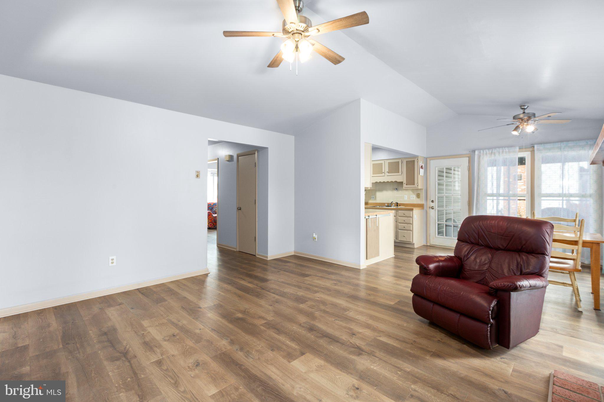 LEAVELLS CROSSING - Residential