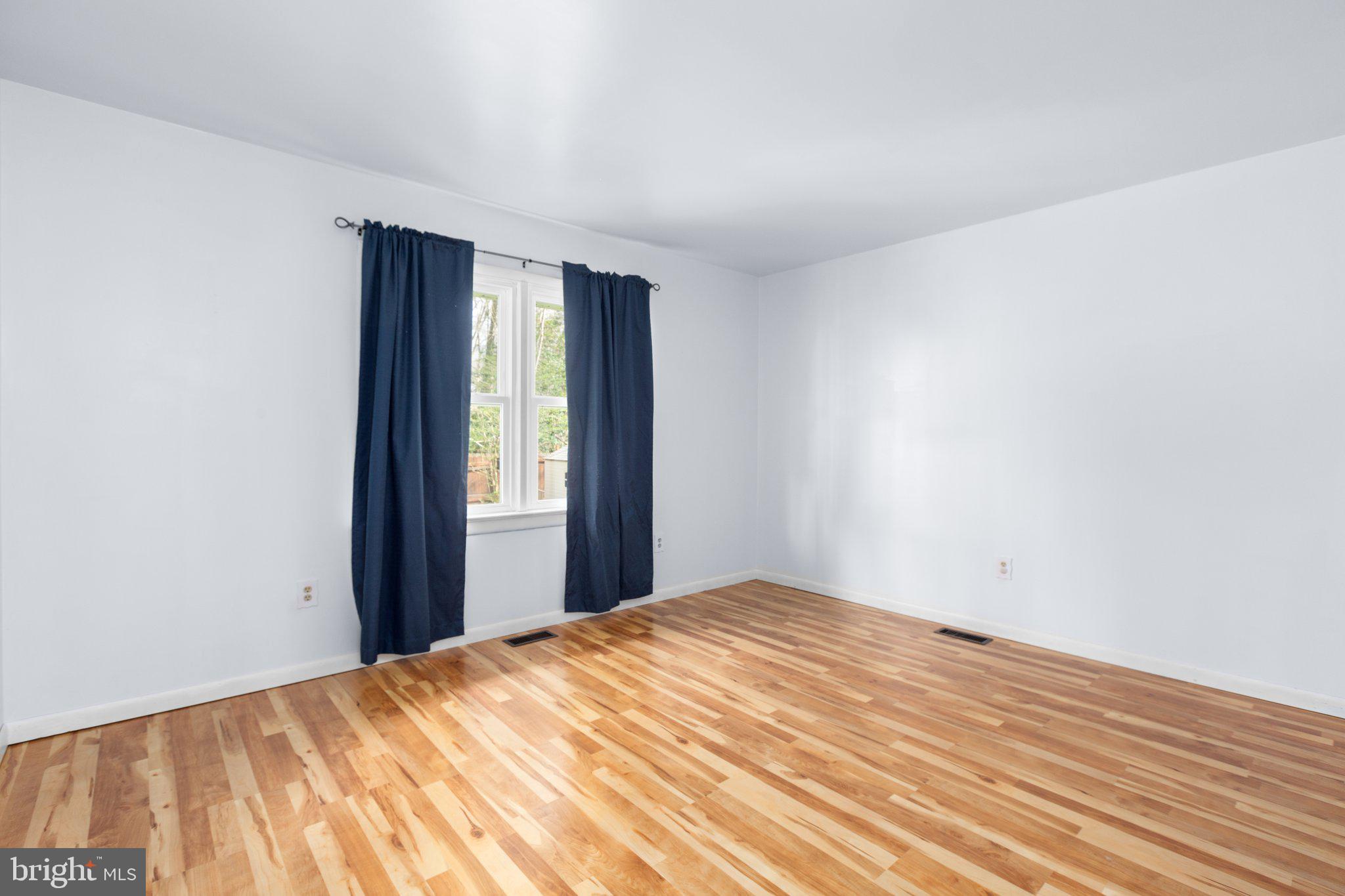 LEAVELLS CROSSING - Residential