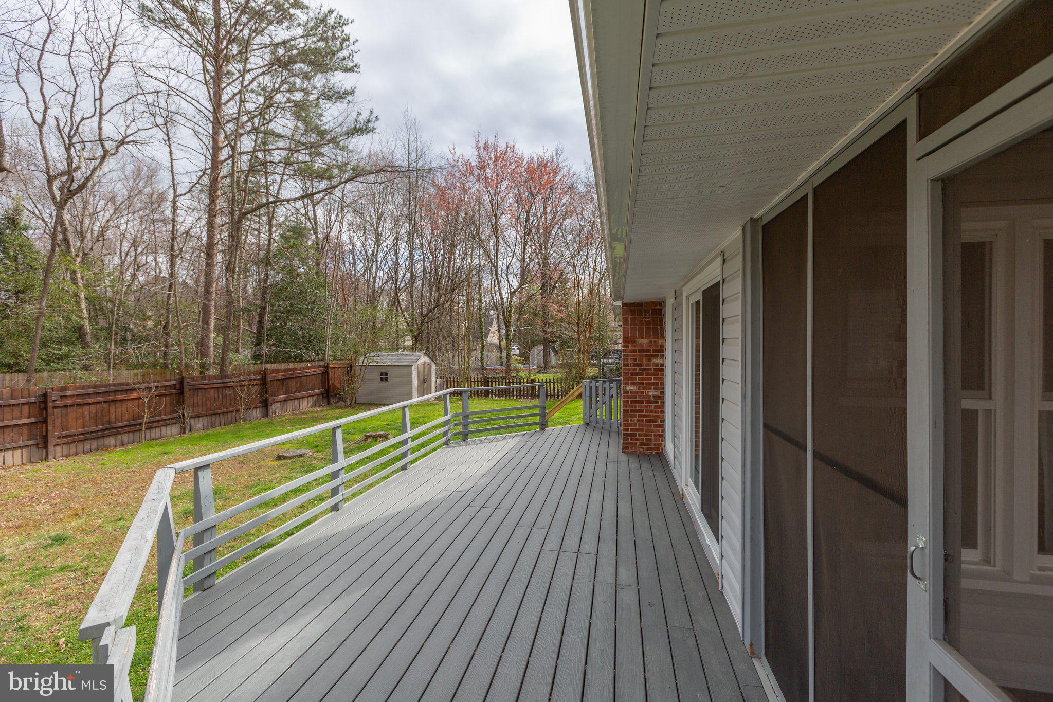 LEAVELLS CROSSING - Residential