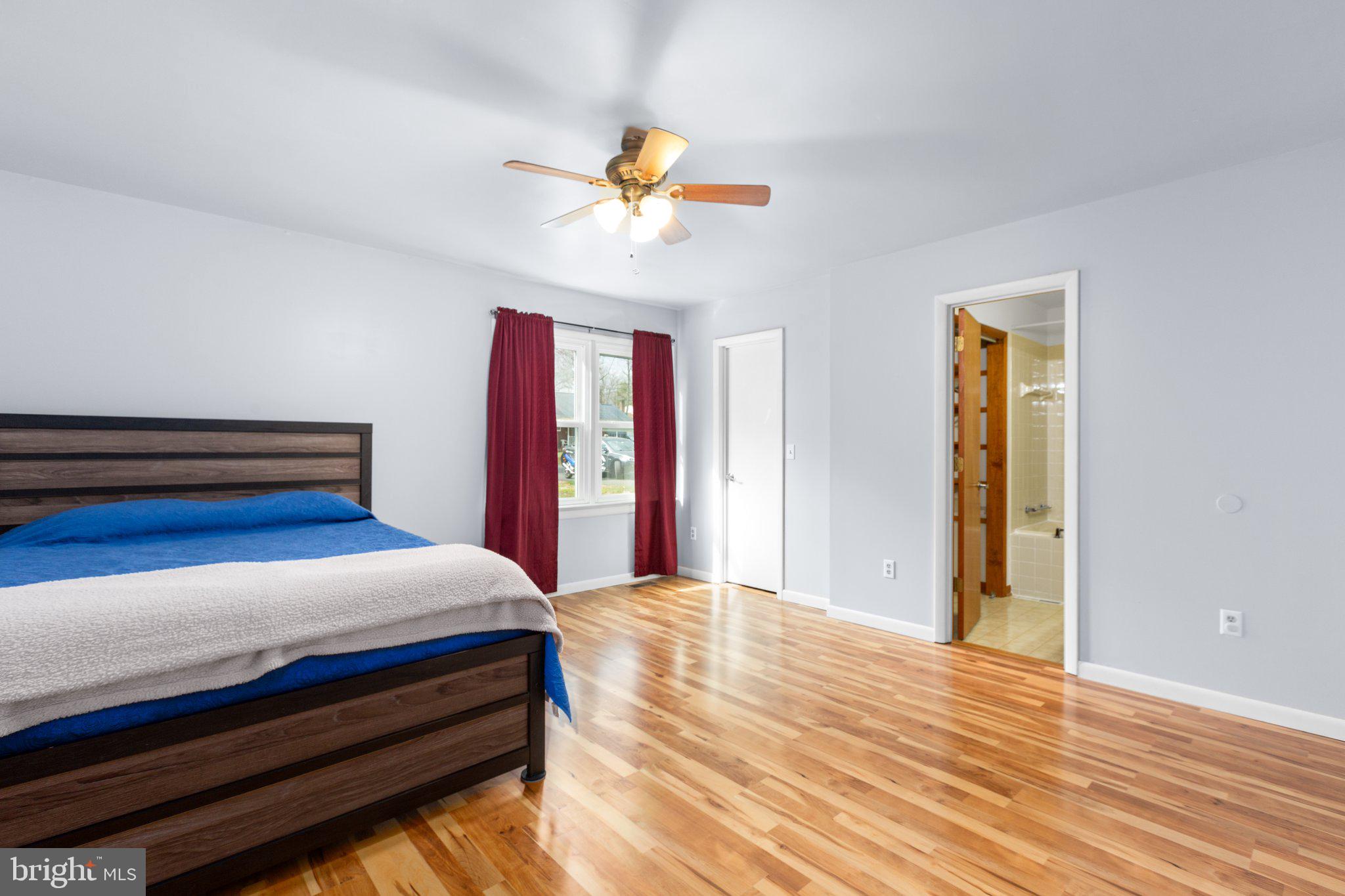 LEAVELLS CROSSING - Residential