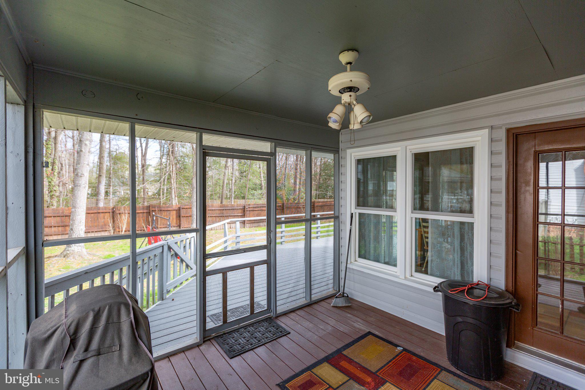 LEAVELLS CROSSING - Residential