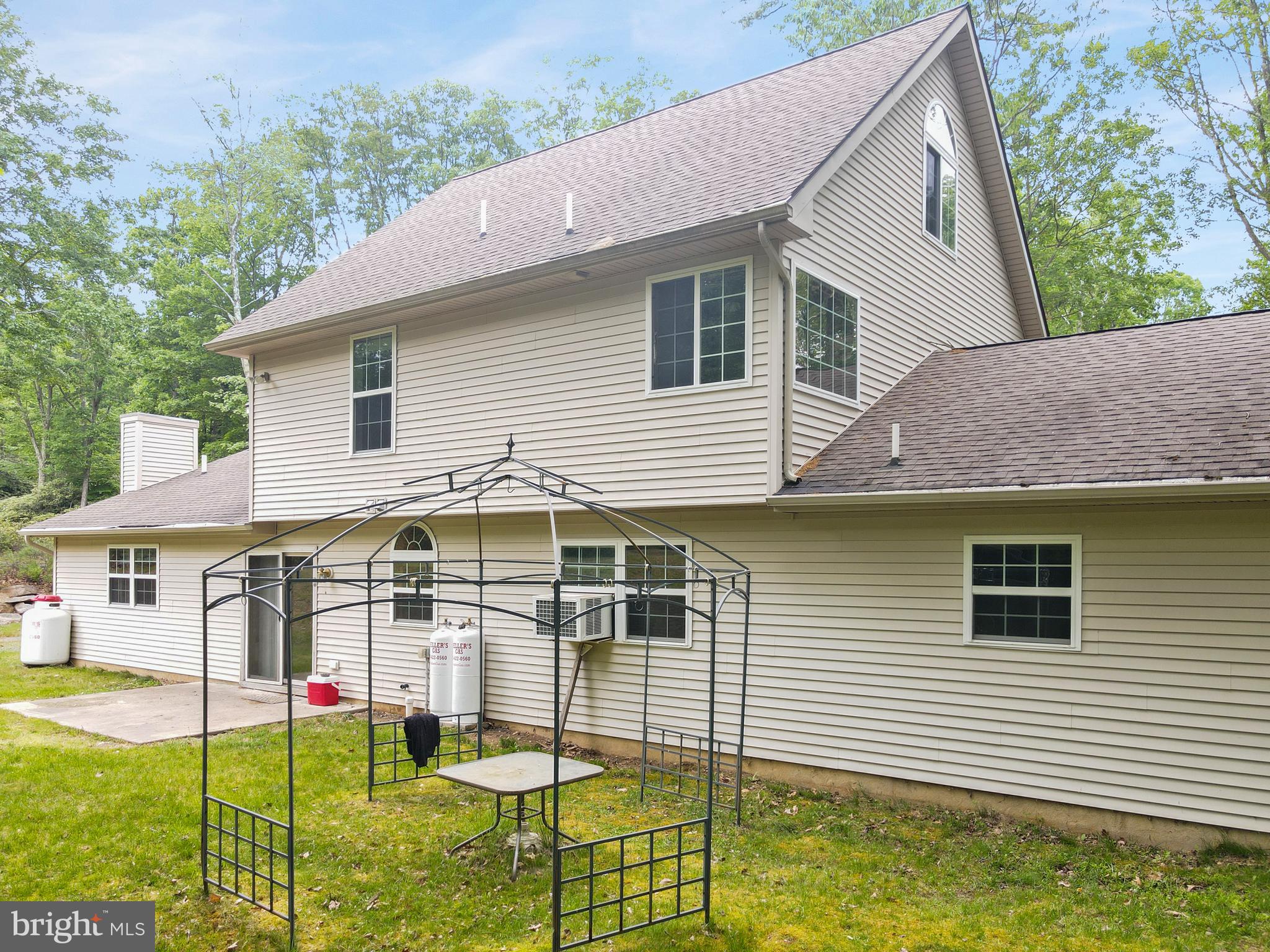 PLEASANT VALLEY WEST - Residential