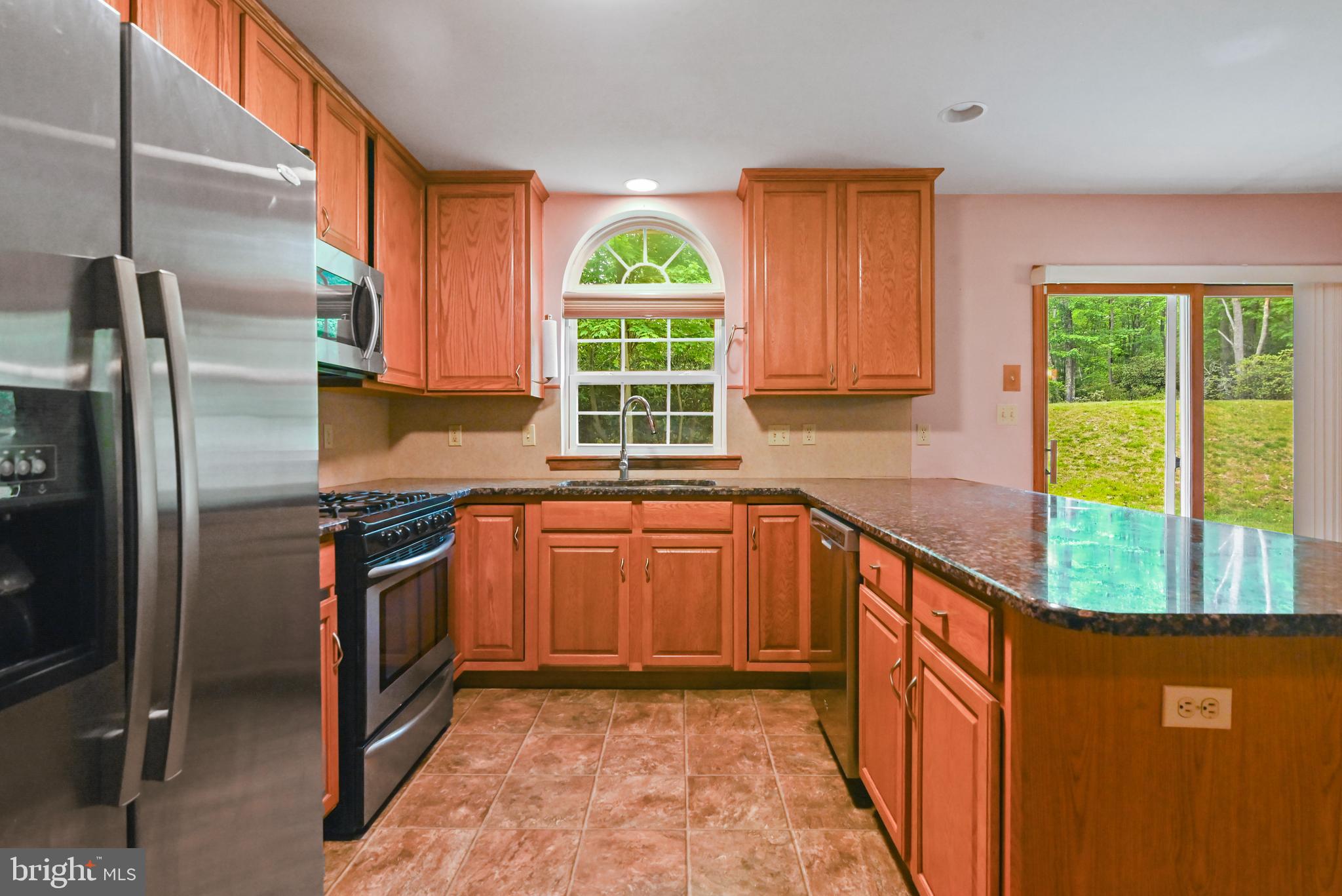 PLEASANT VALLEY WEST - Residential