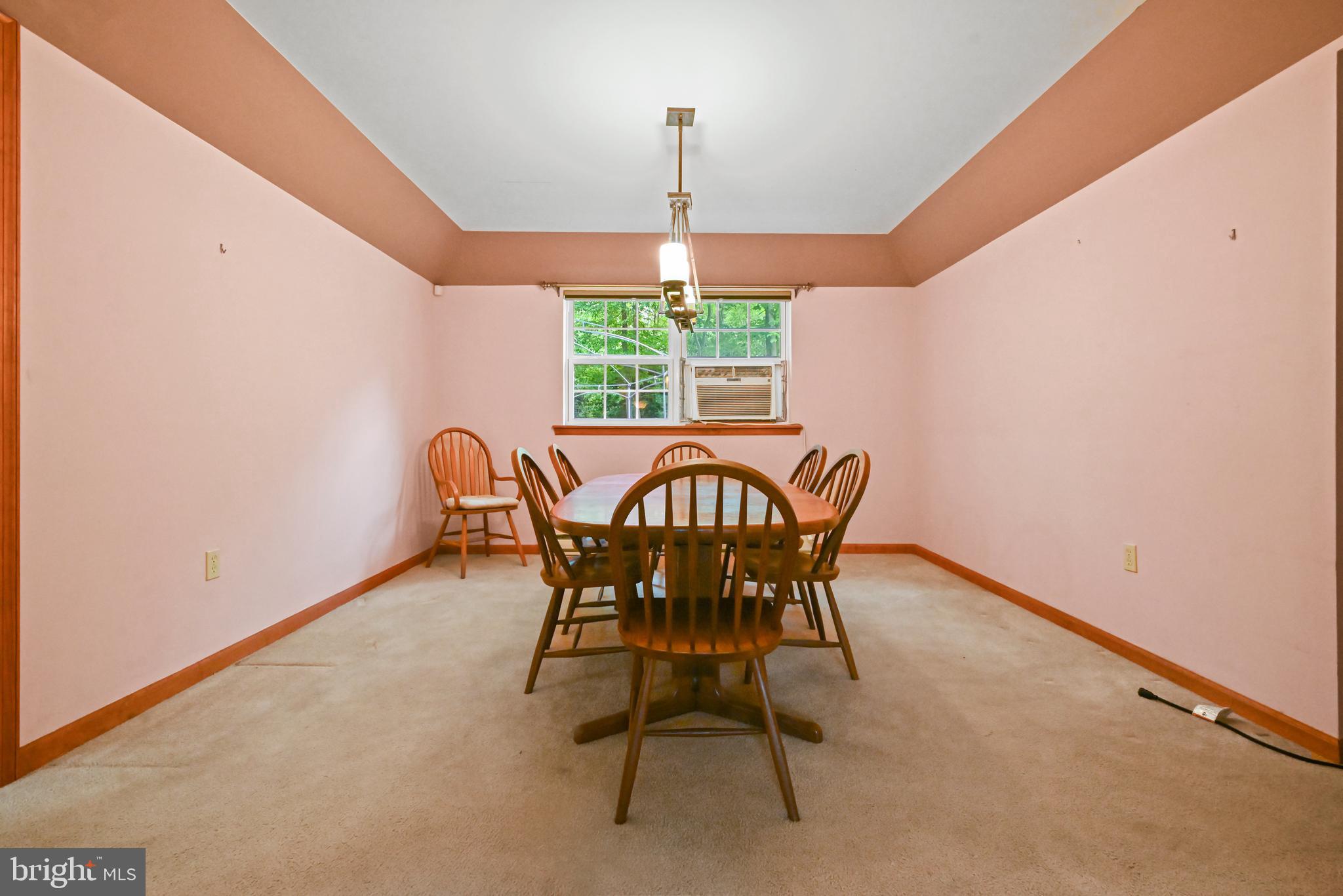 PLEASANT VALLEY WEST - Residential