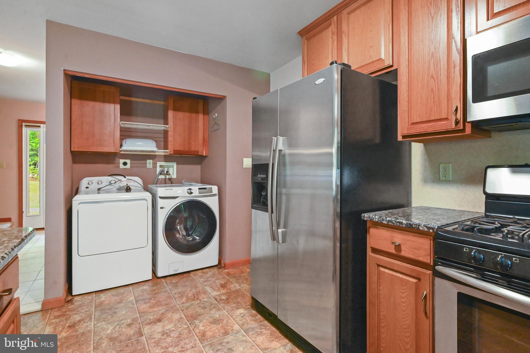 PLEASANT VALLEY WEST - Residential