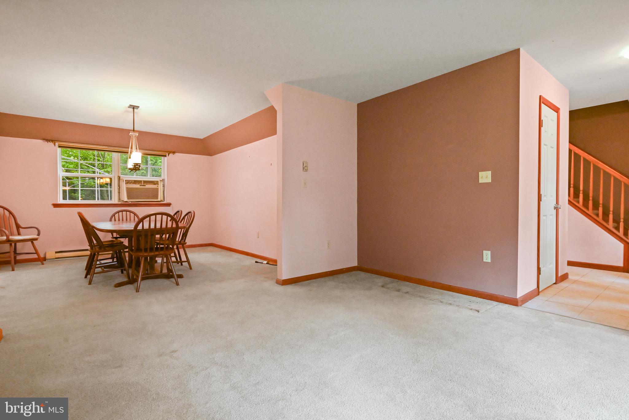 PLEASANT VALLEY WEST - Residential