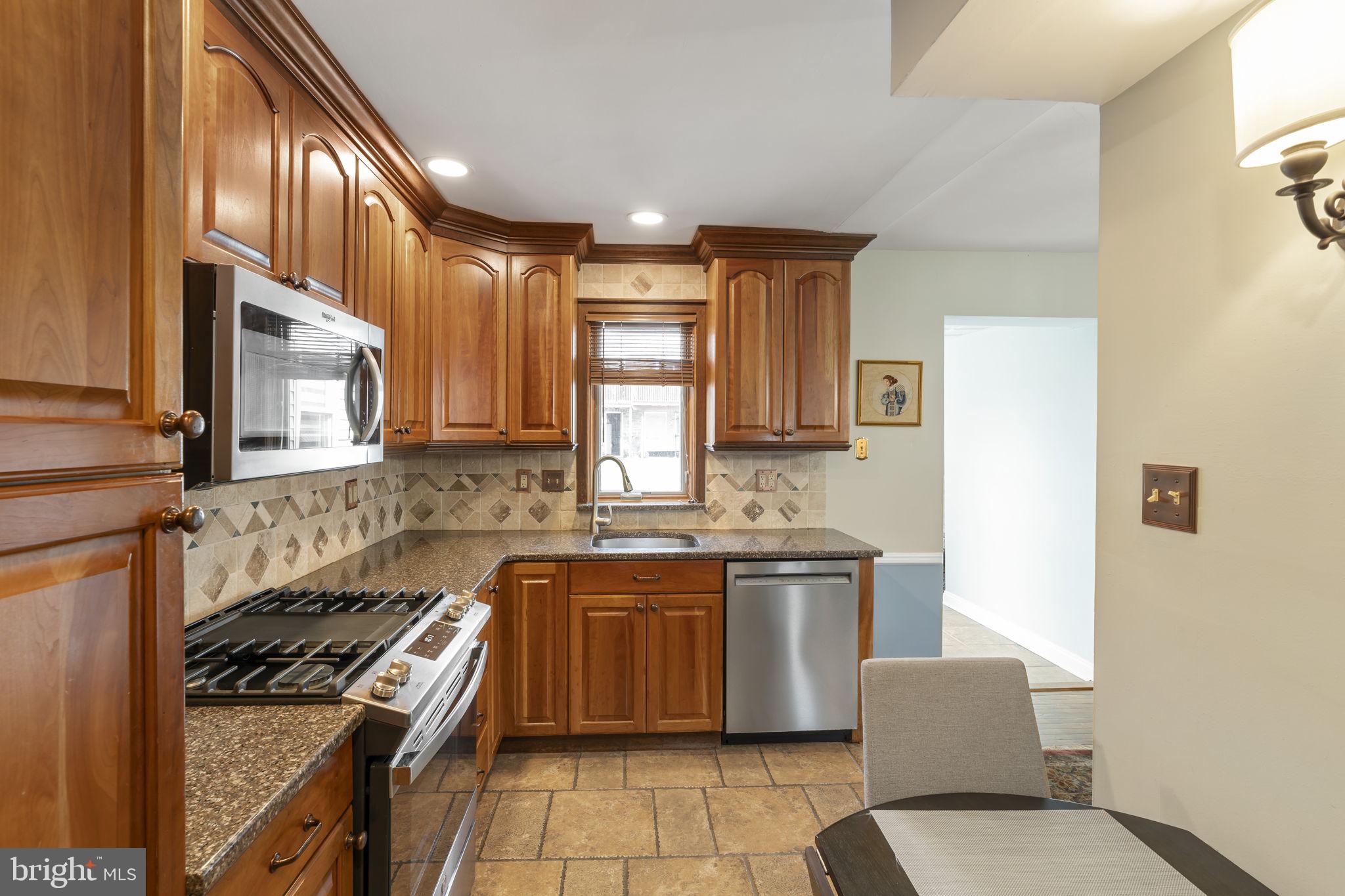 DREXEL HILL - Residential