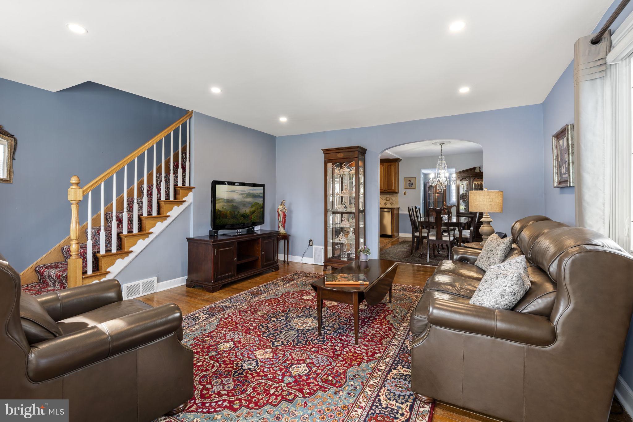 DREXEL HILL - Residential