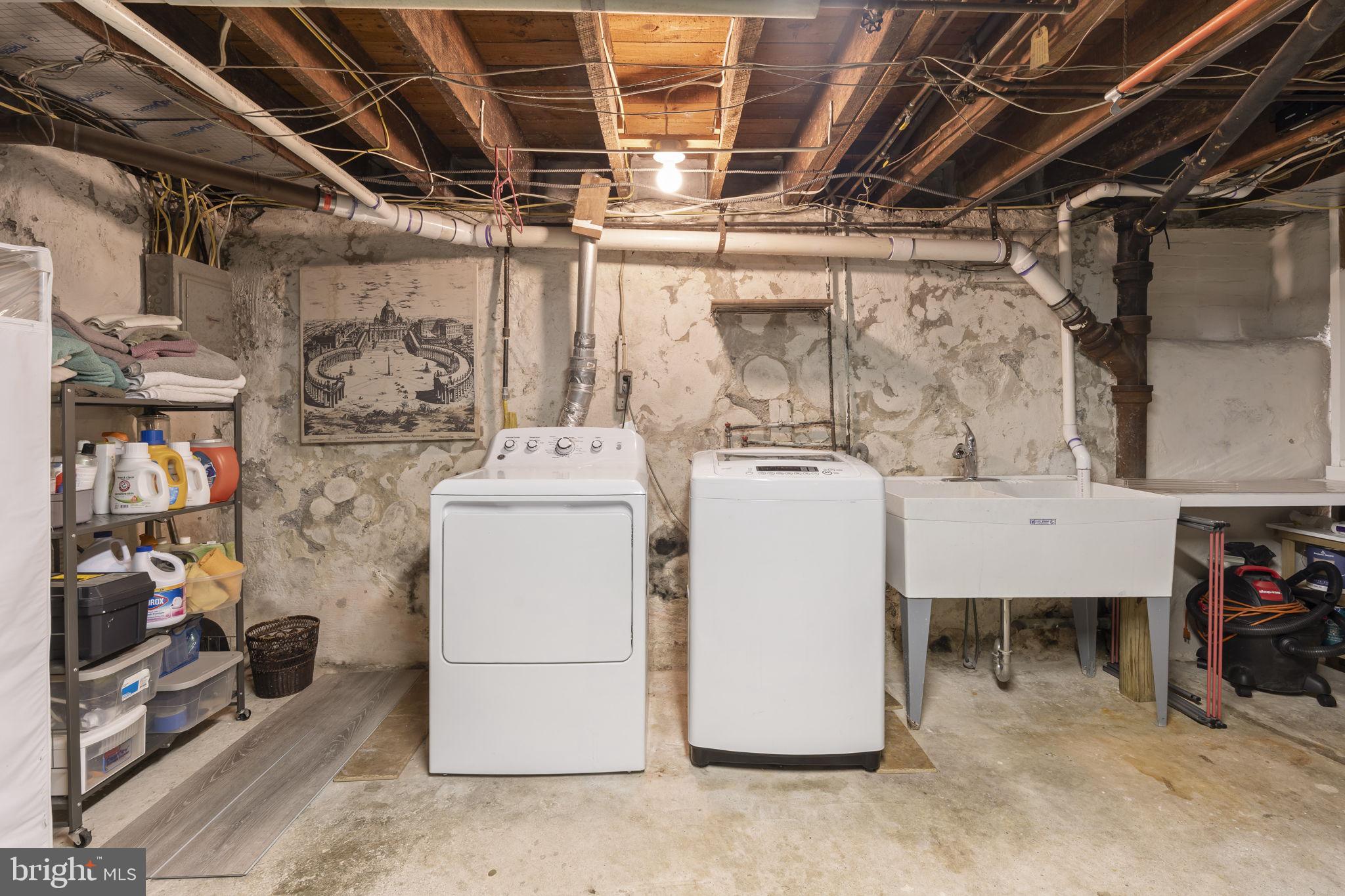 DREXEL HILL - Residential