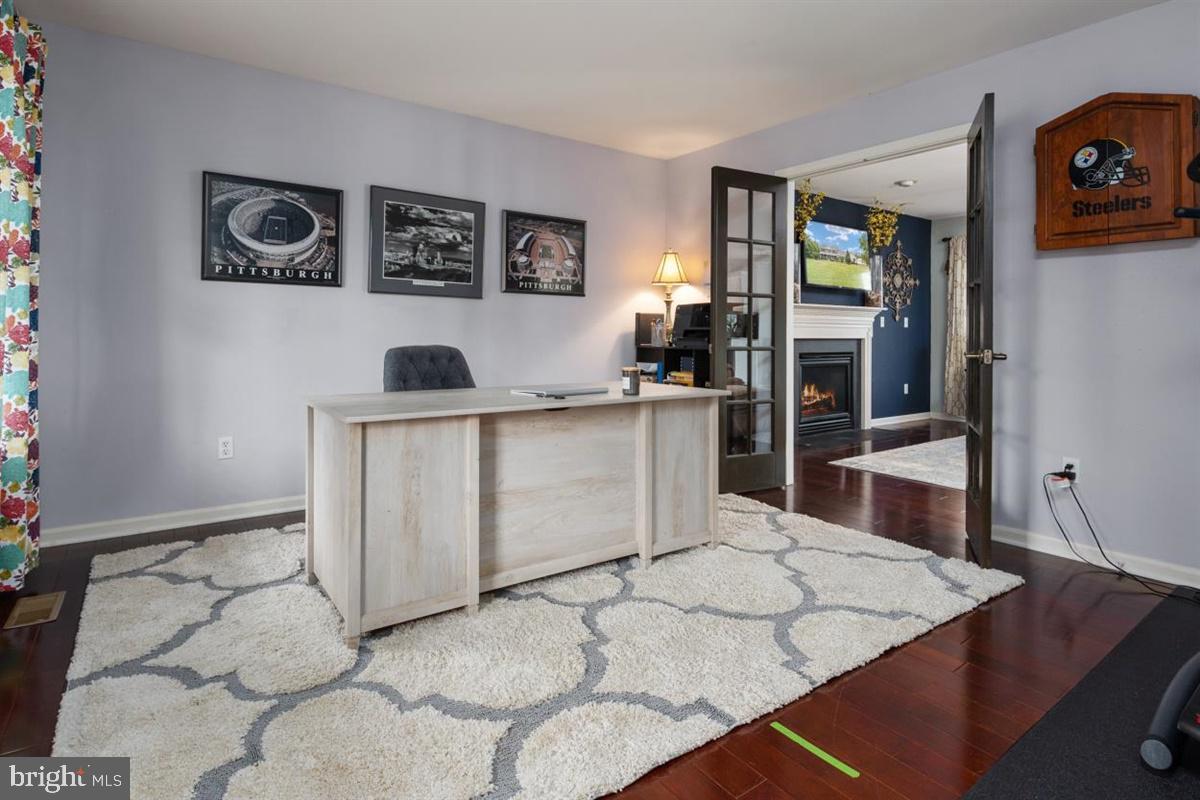 CENTREVILLE - Residential