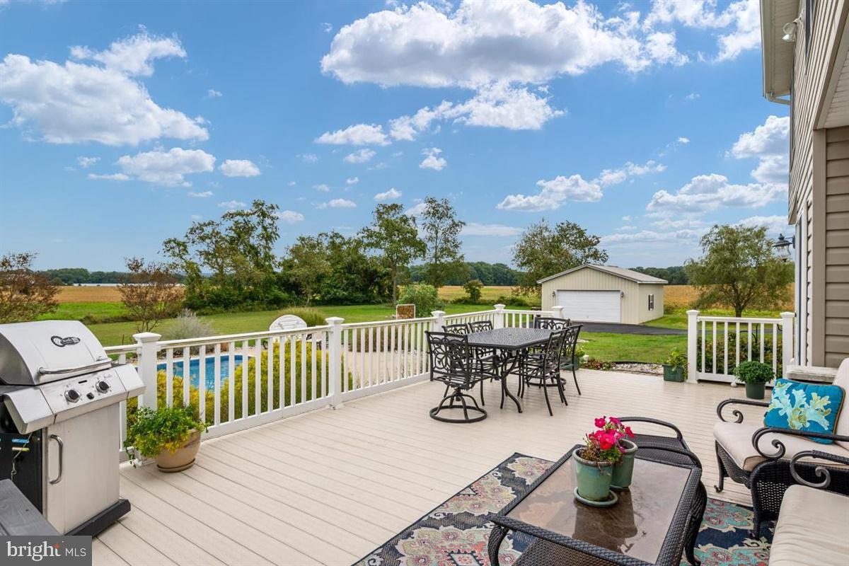 CENTREVILLE - Residential