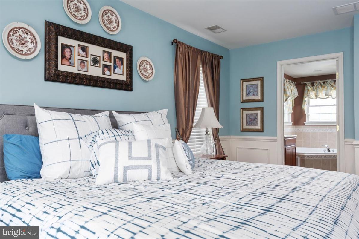 CENTREVILLE - Residential