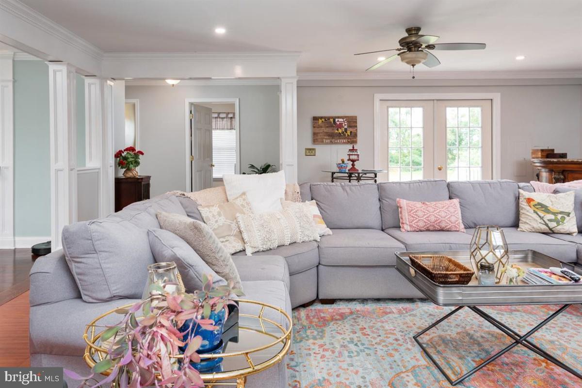 CENTREVILLE - Residential