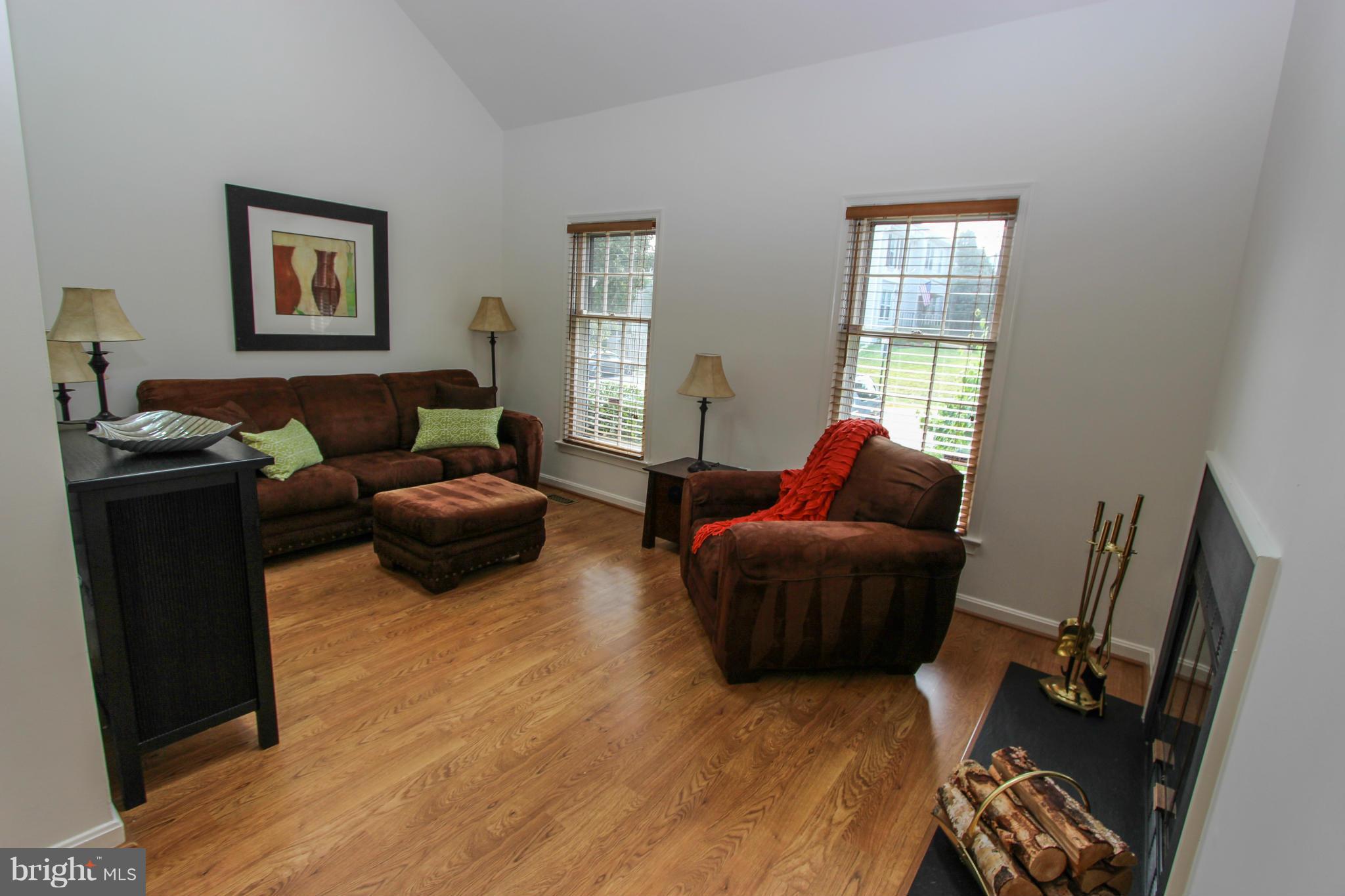 SOUTH KINGS STATION - Residential