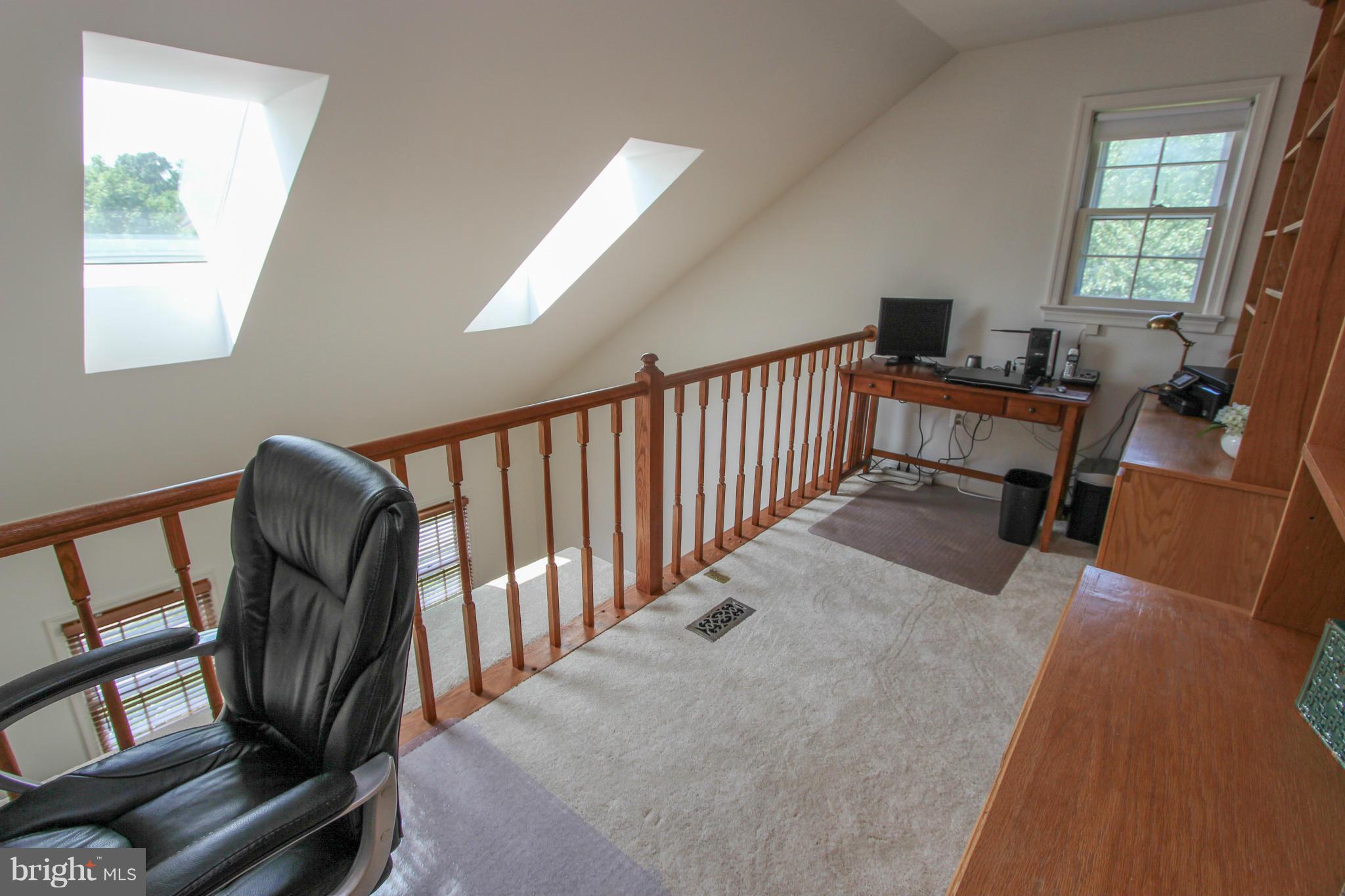 SOUTH KINGS STATION - Residential