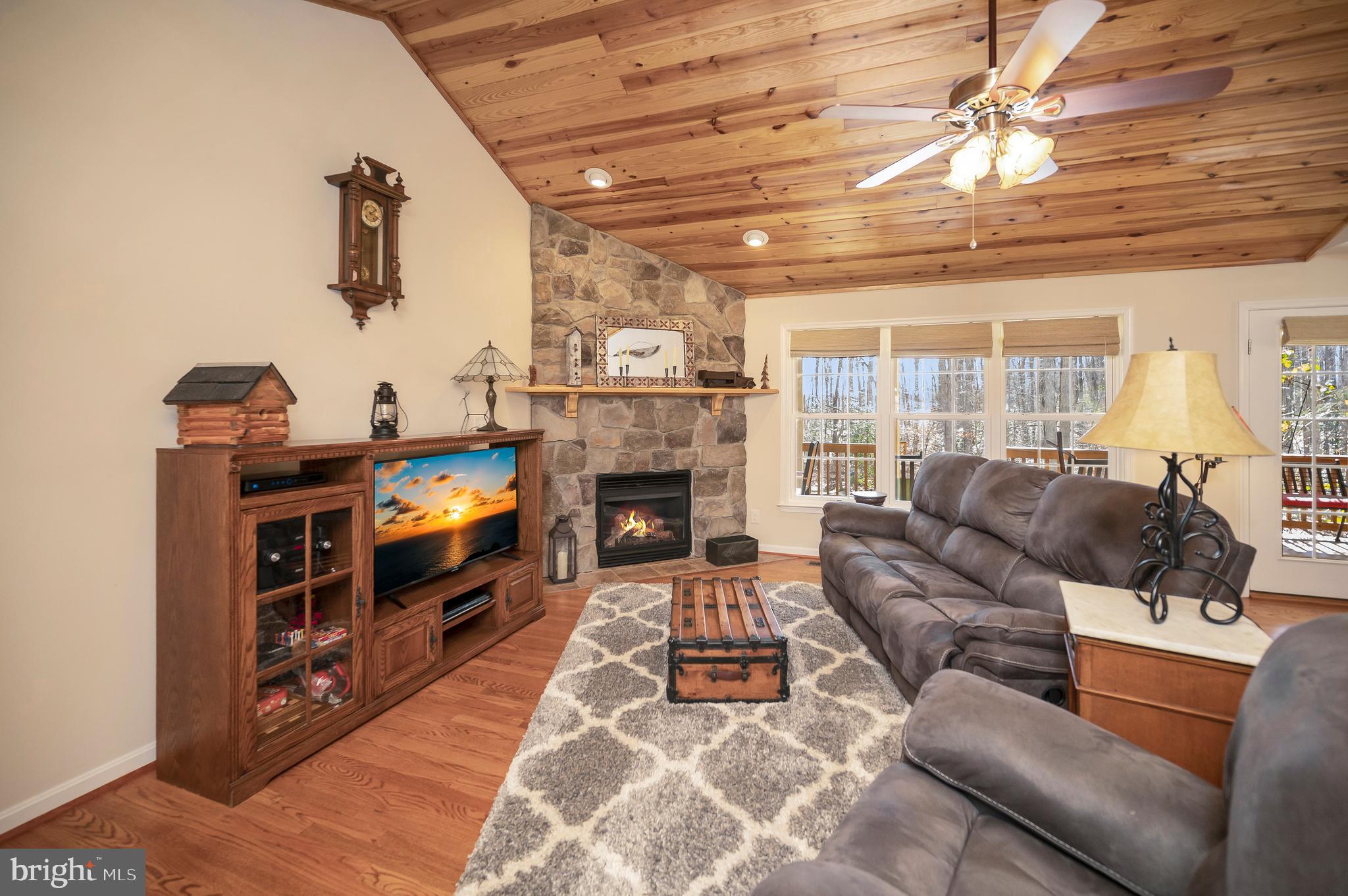 WOODS OF ADDISON - Residential