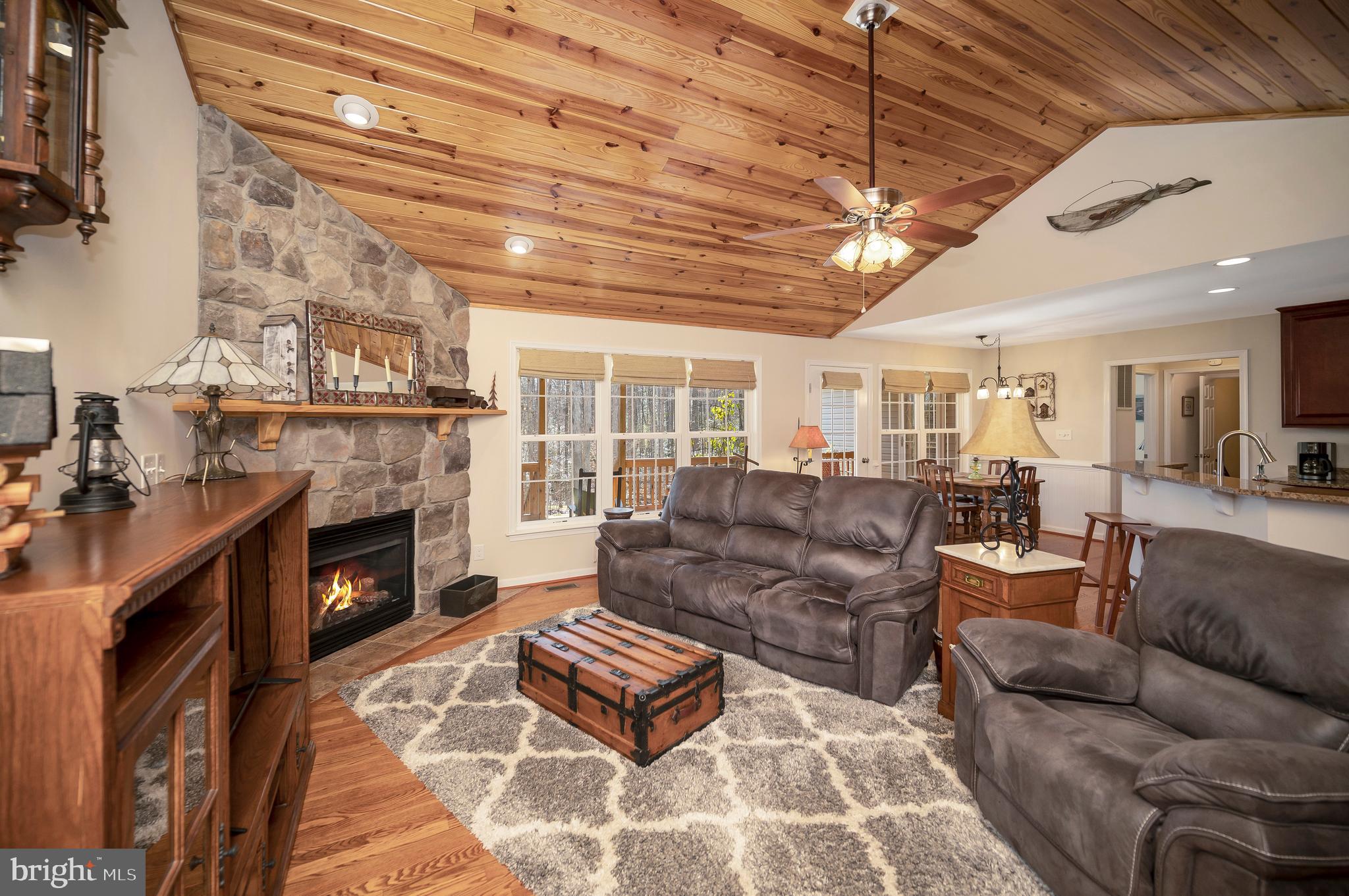 WOODS OF ADDISON - Residential