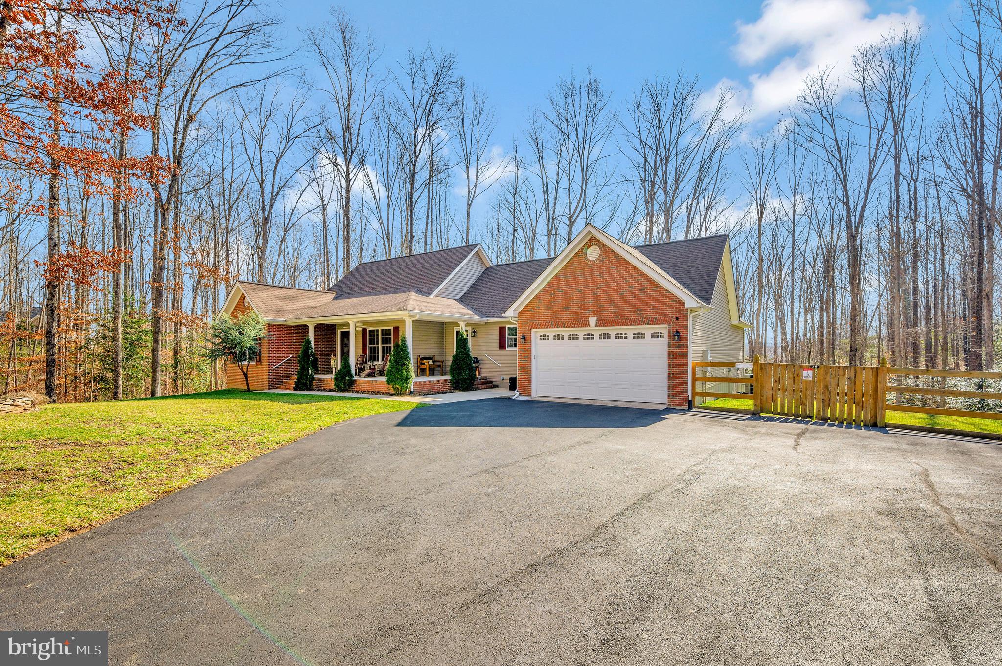 WOODS OF ADDISON - Residential